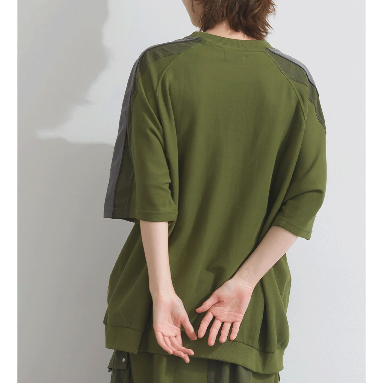 【ETONET限定】 iriey 配色ラインプルオーバー - 画像19