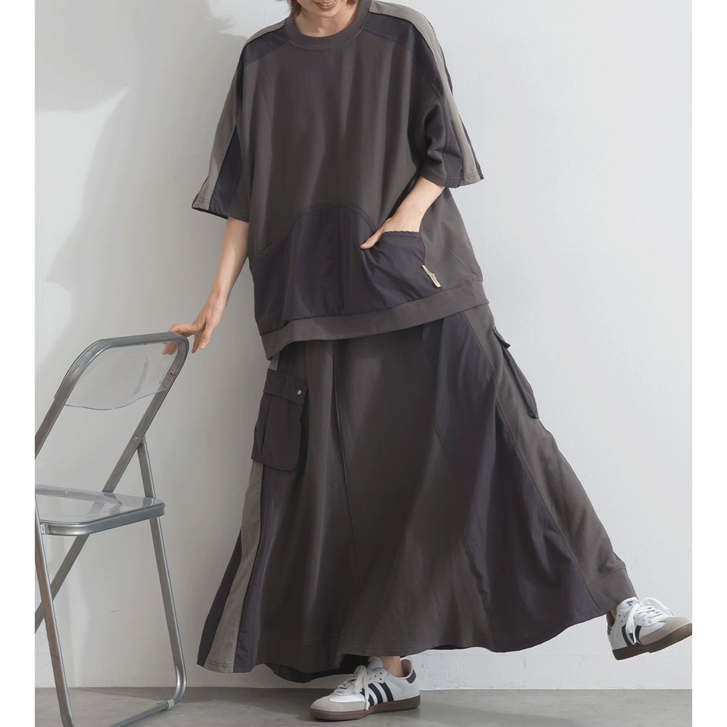 【ETONET限定】 iriey 配色ラインプルオーバー - 画像5