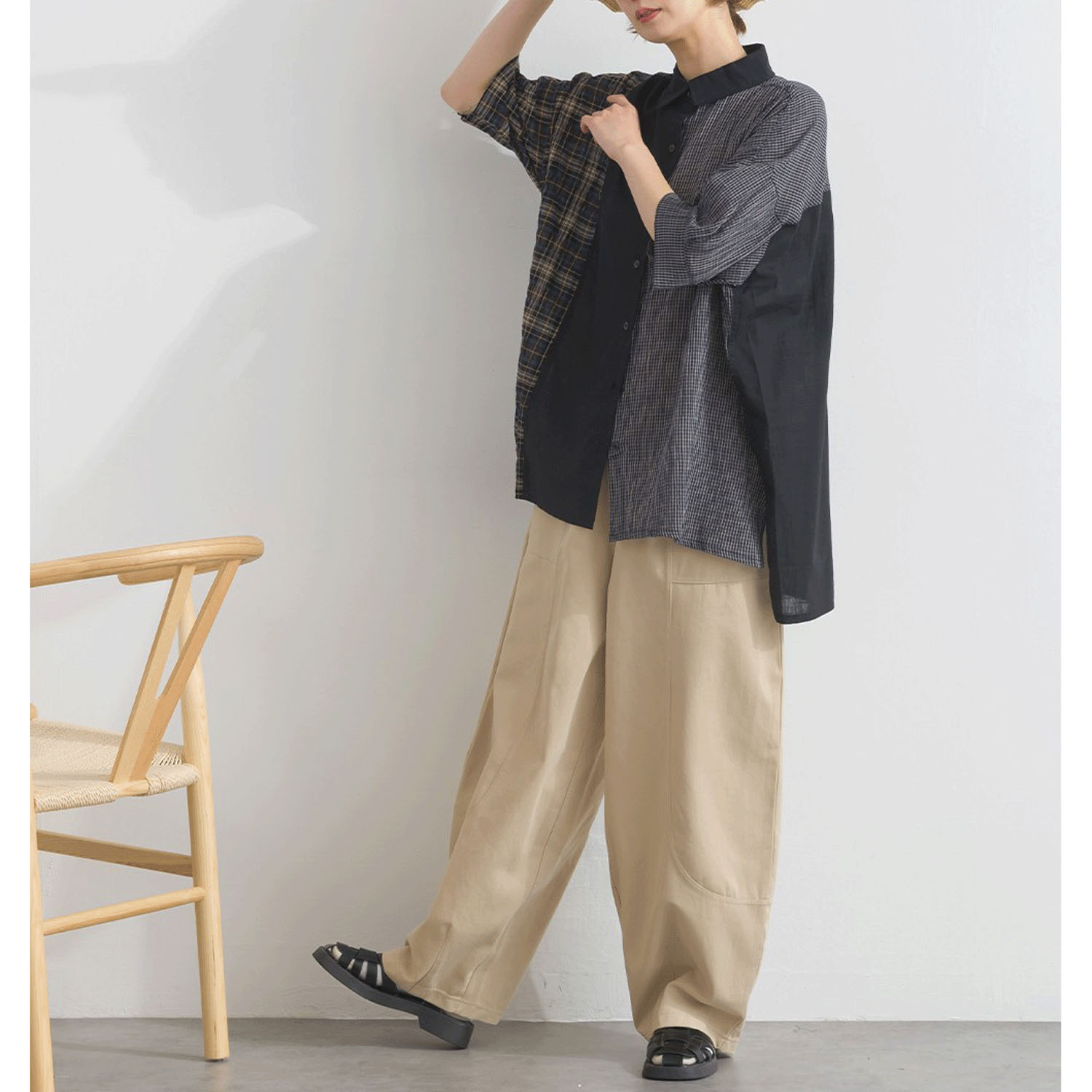 【ETONET限定】 iriey 異素材切替BIGシャツ - 画像18