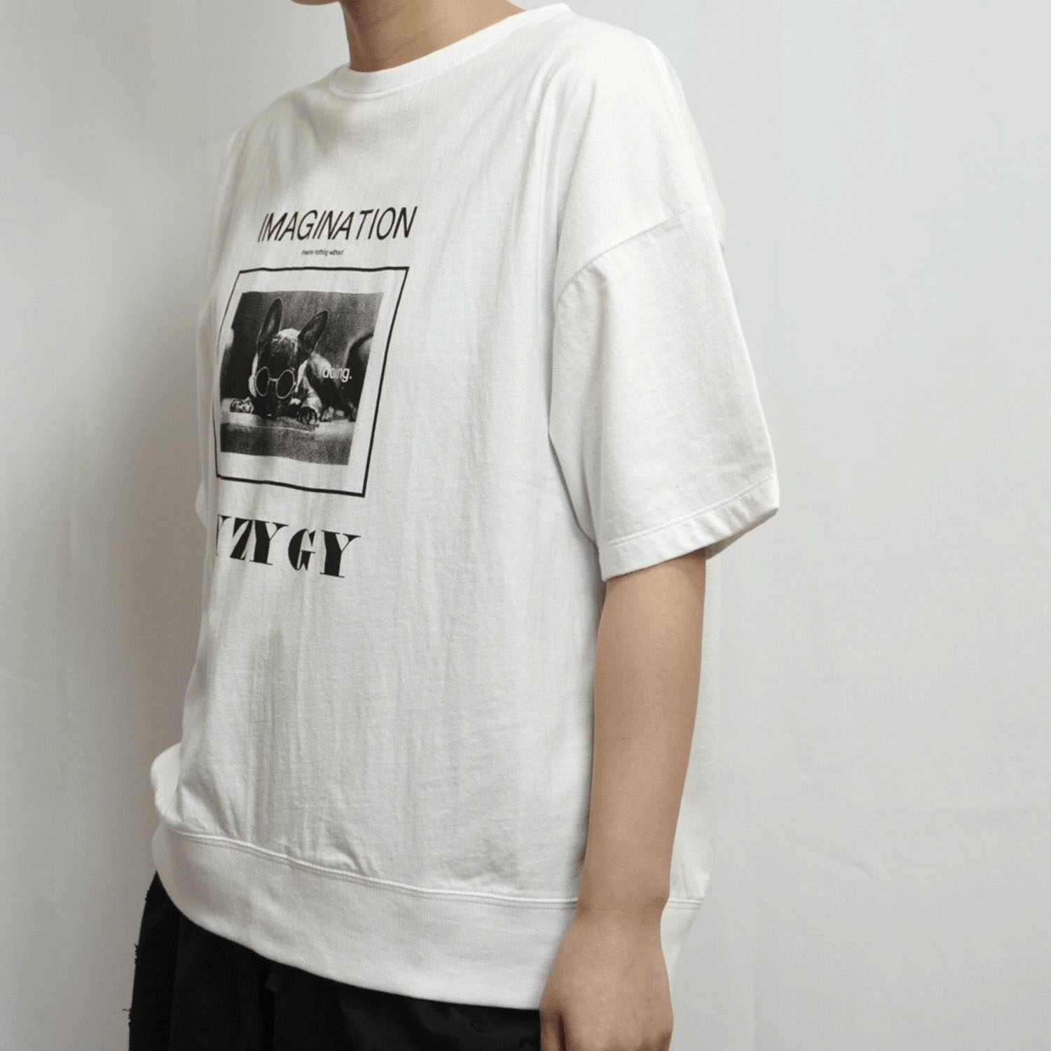 【ETONET限定】fu－dueka：： 5分袖 裾リブDogプリントTEE - 画像3