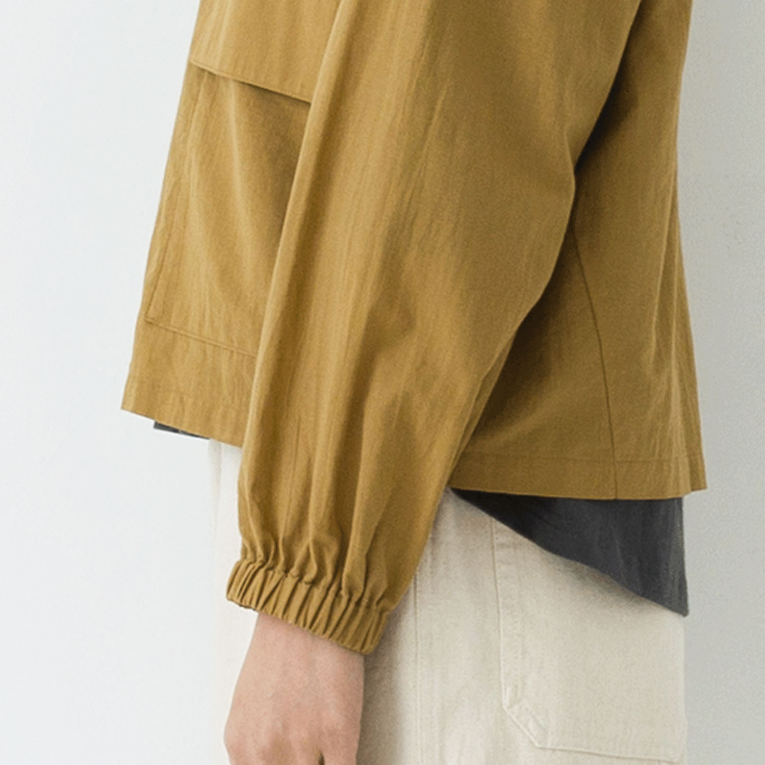 【お取り寄せ】kermu シアーコットンフロントボタンフーデットブラウス - 画像13