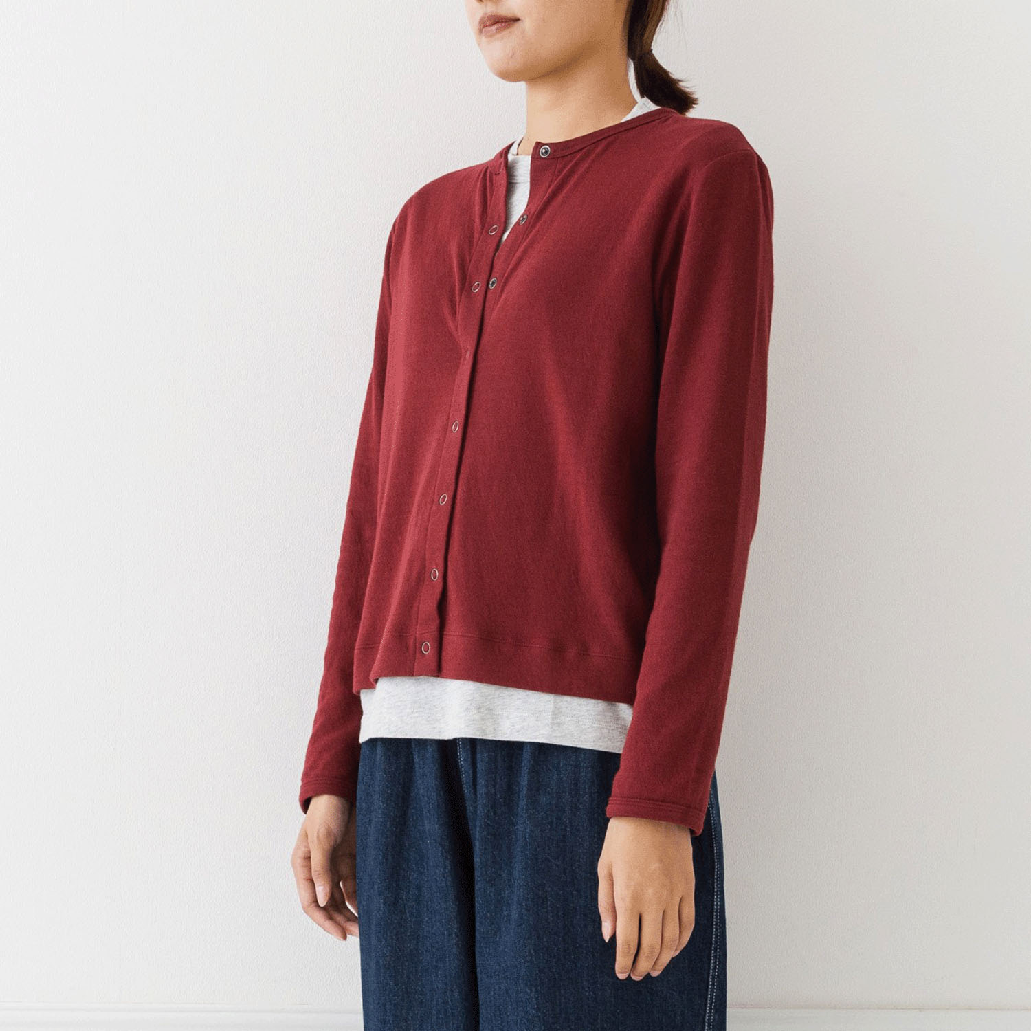 【お取り寄せ】kermu コットン接結天竺クルーネックカーディガン - 画像16