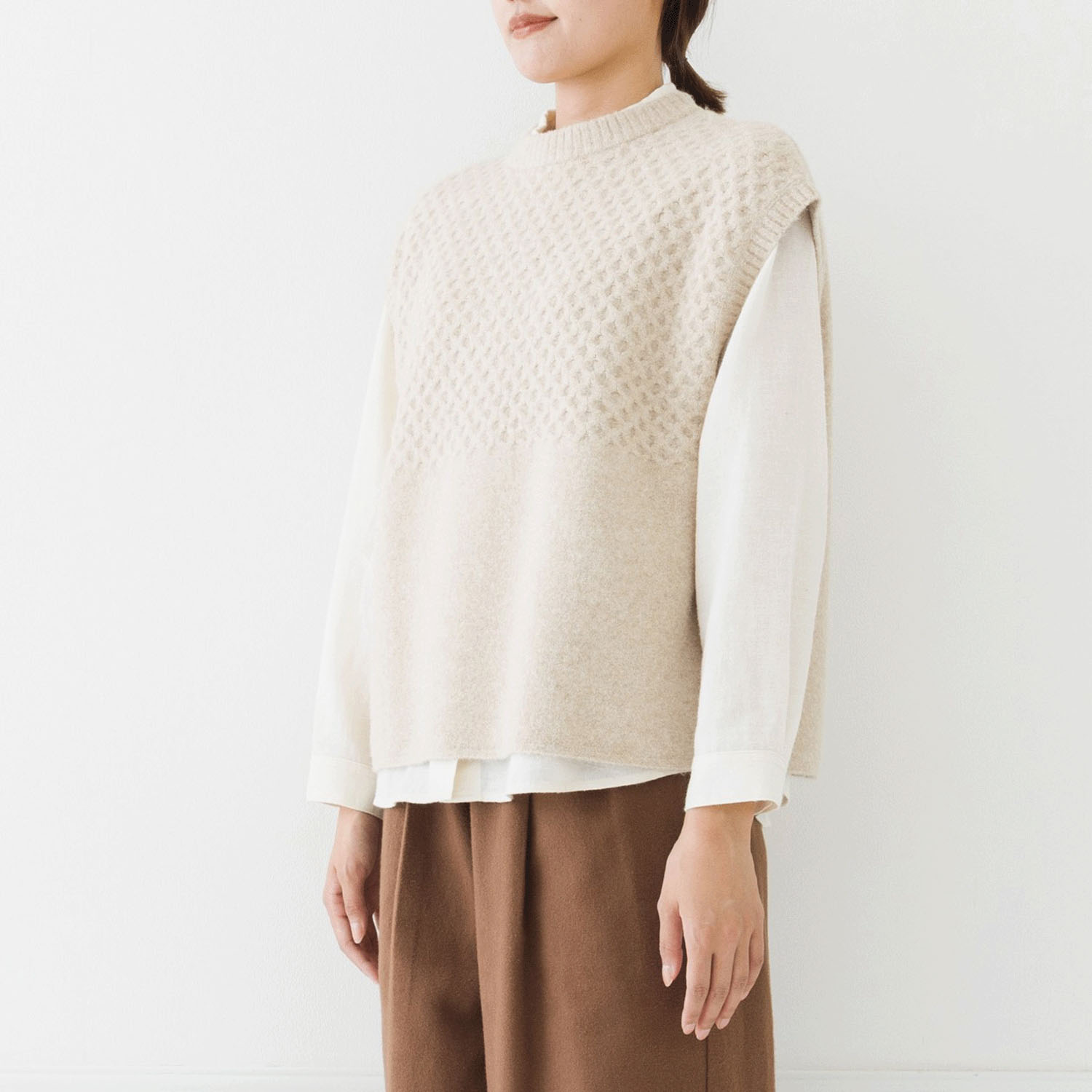 【お取り寄せ】kermu マーセライズウール柄編みベスト - 画像2