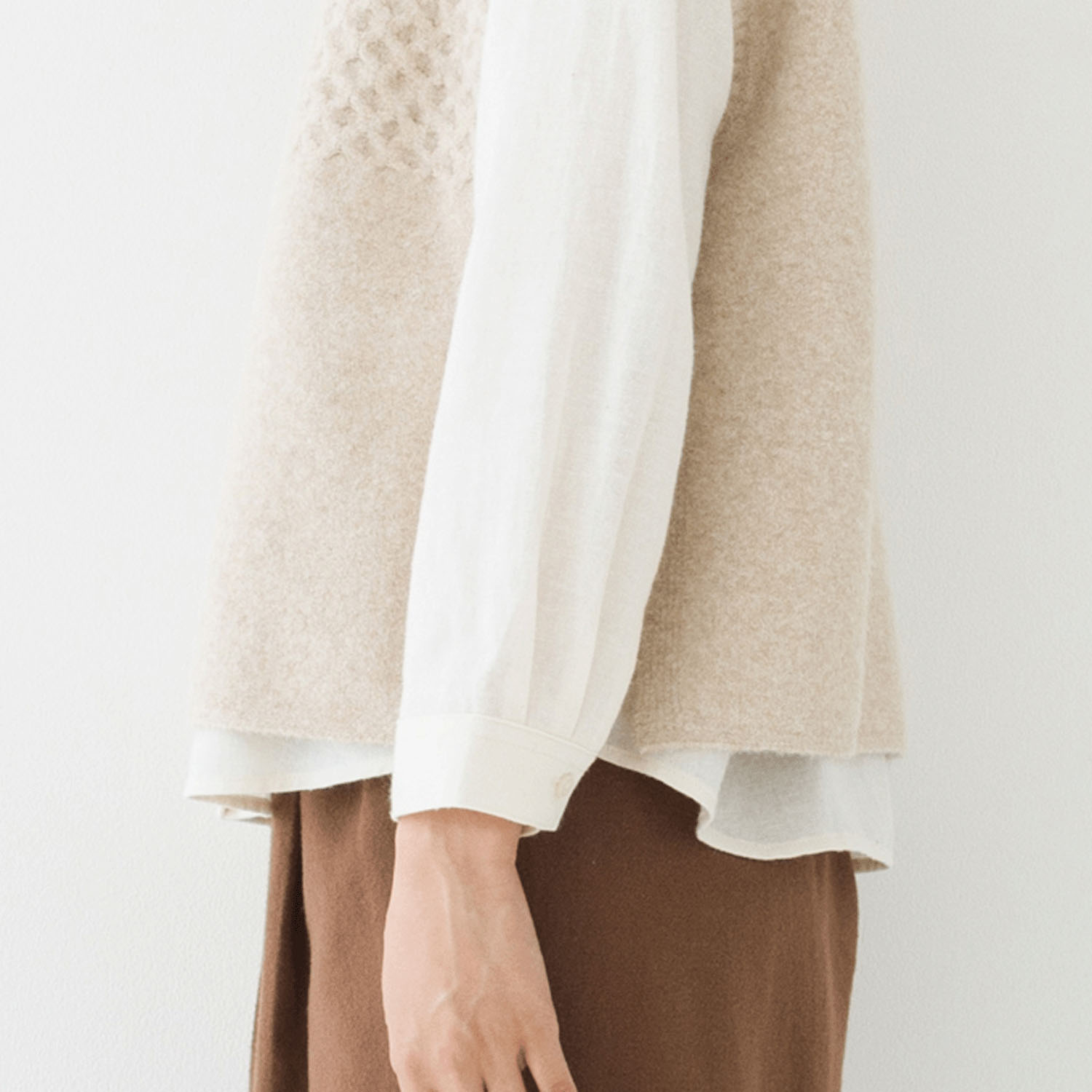 【お取り寄せ】kermu マーセライズウール柄編みベスト - 画像5