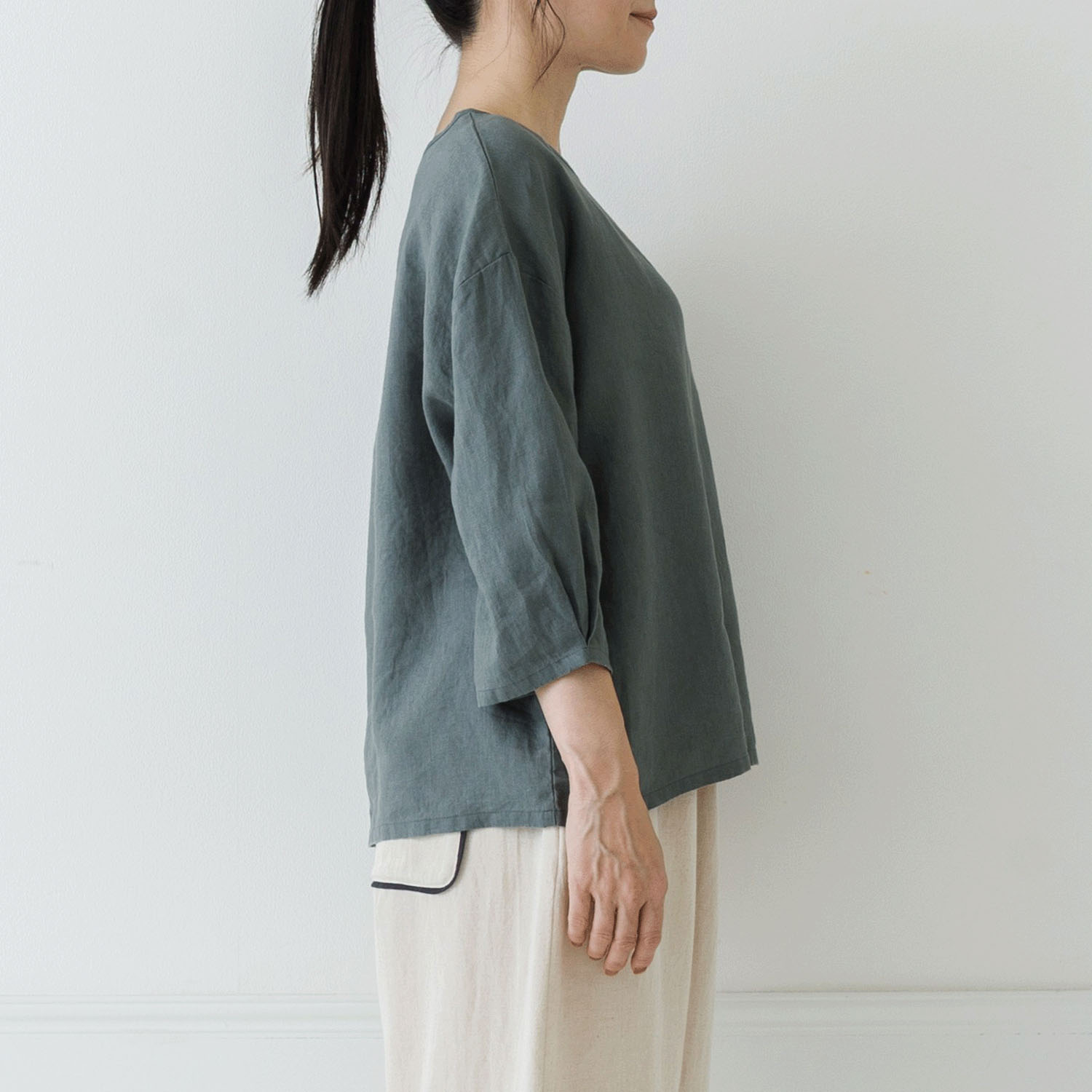 【お取り寄せ】Crea delice リネン袖口タックボリューム7分袖ブラウス - 画像14