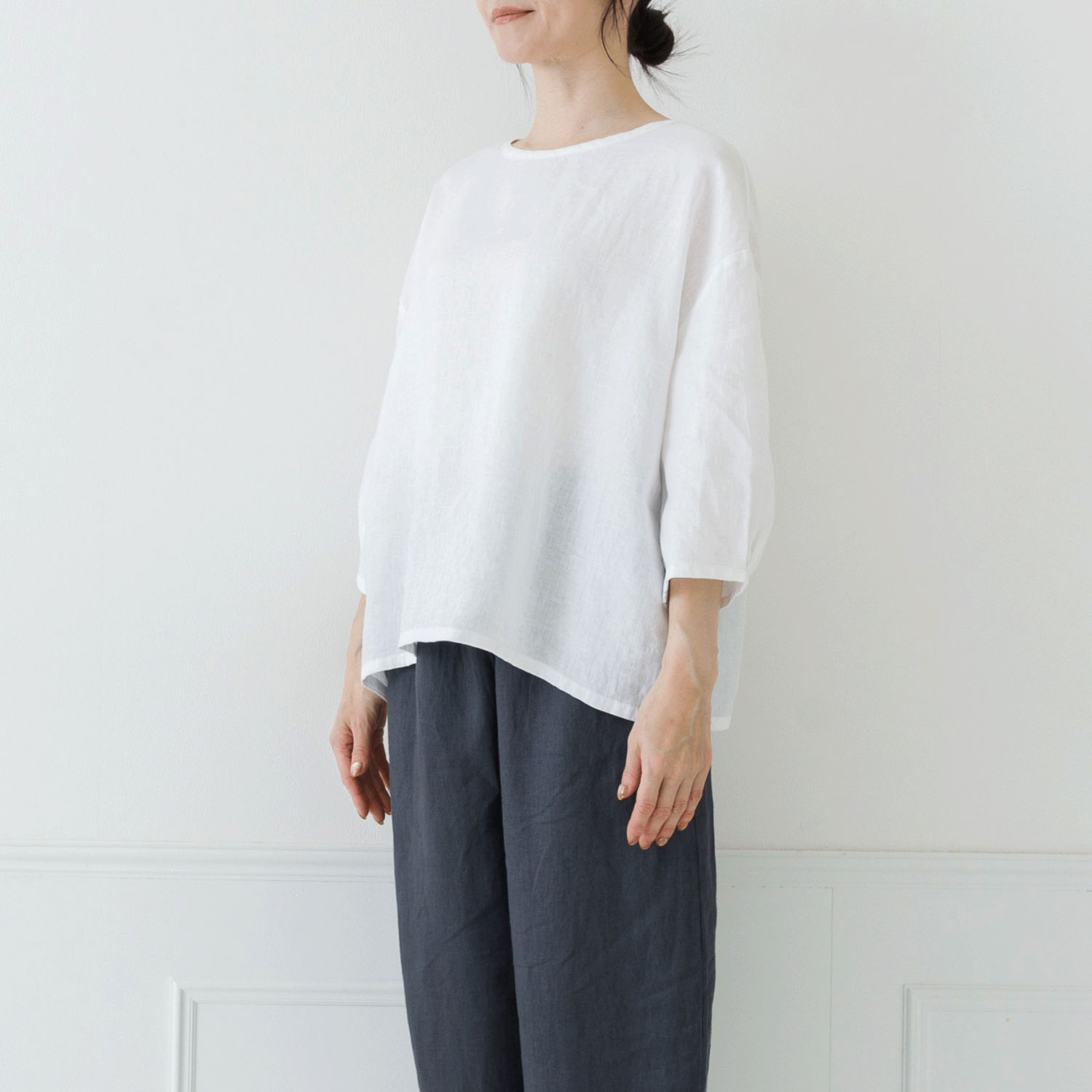 【お取り寄せ】Crea delice リネン袖口タックボリューム7分袖ブラウス - 画像4