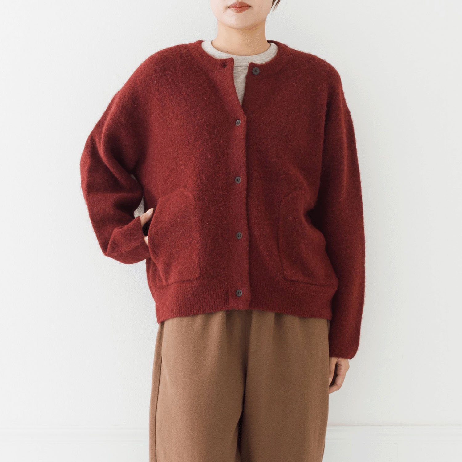 【お取り寄せ】kermu マーセライズウールワイドポケットカーディガン - 画像1