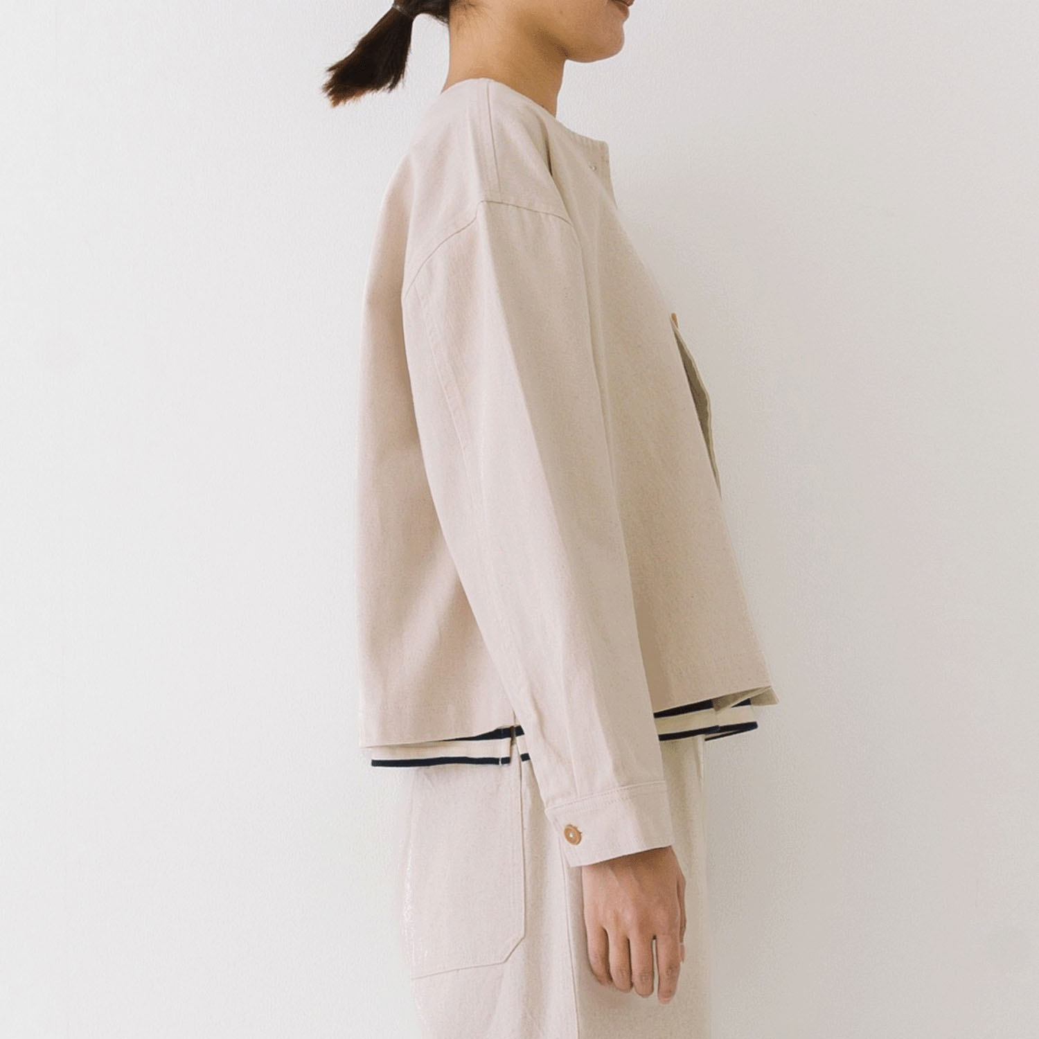 【お取り寄せ】Kermu  9オンスデニムノーカラージャケット - 画像7