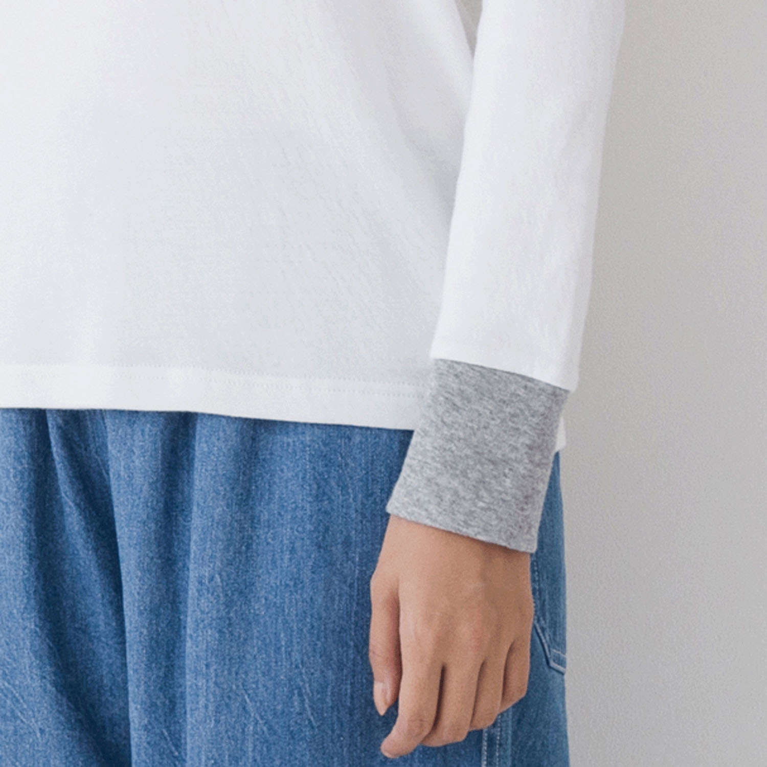 【お取り寄せ】Kermu コットン接結天竺バイカラー長袖Tシャツ - 画像4