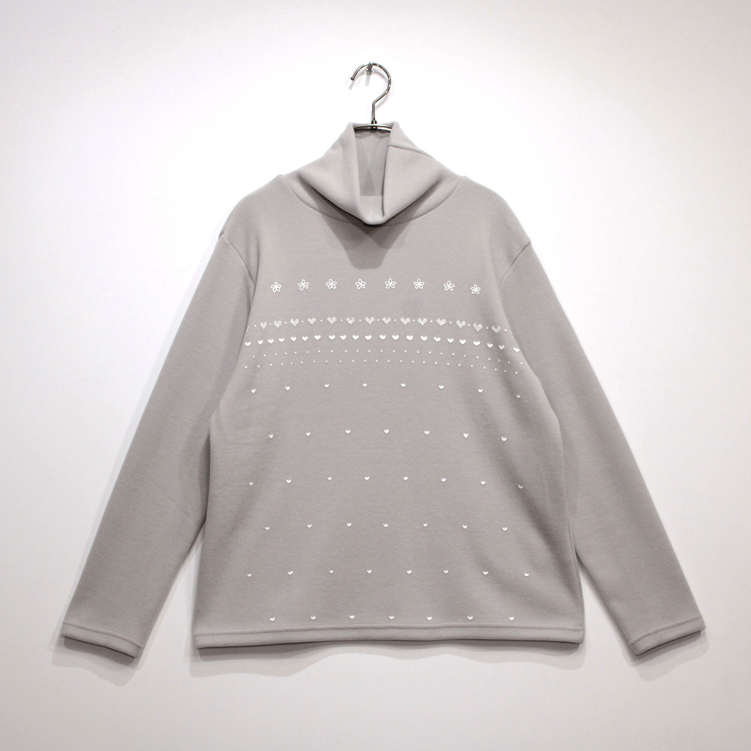 T’BIS STUDIO 起毛フレア鹿の子スムース小花柄オフタートルプルオーバー - 画像7