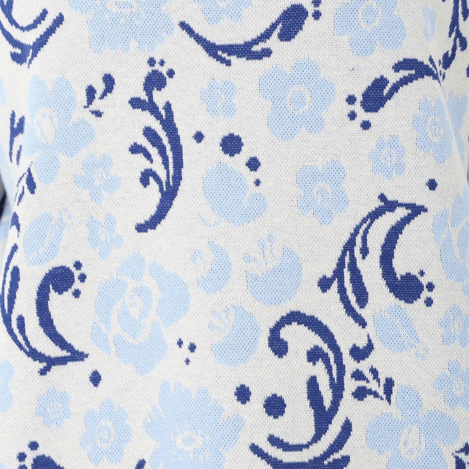 T’BIS STUDIO 長袖ブーケ柄Wジャカードタッククルーネックプルオーバー - 画像2