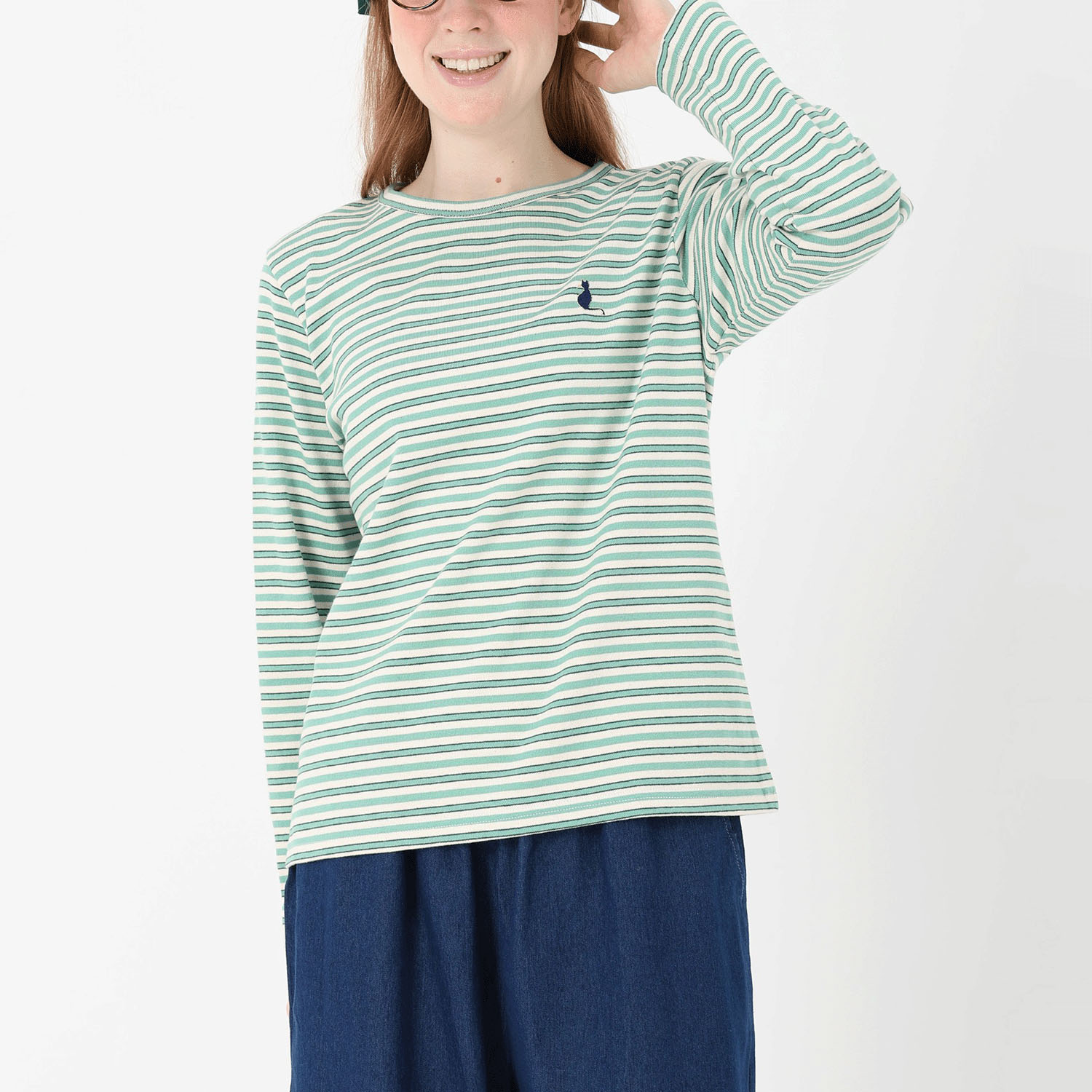 T’BIS STUDIO 長袖ボーダーネコ刺繍クルーネックプルオーバー - 画像3