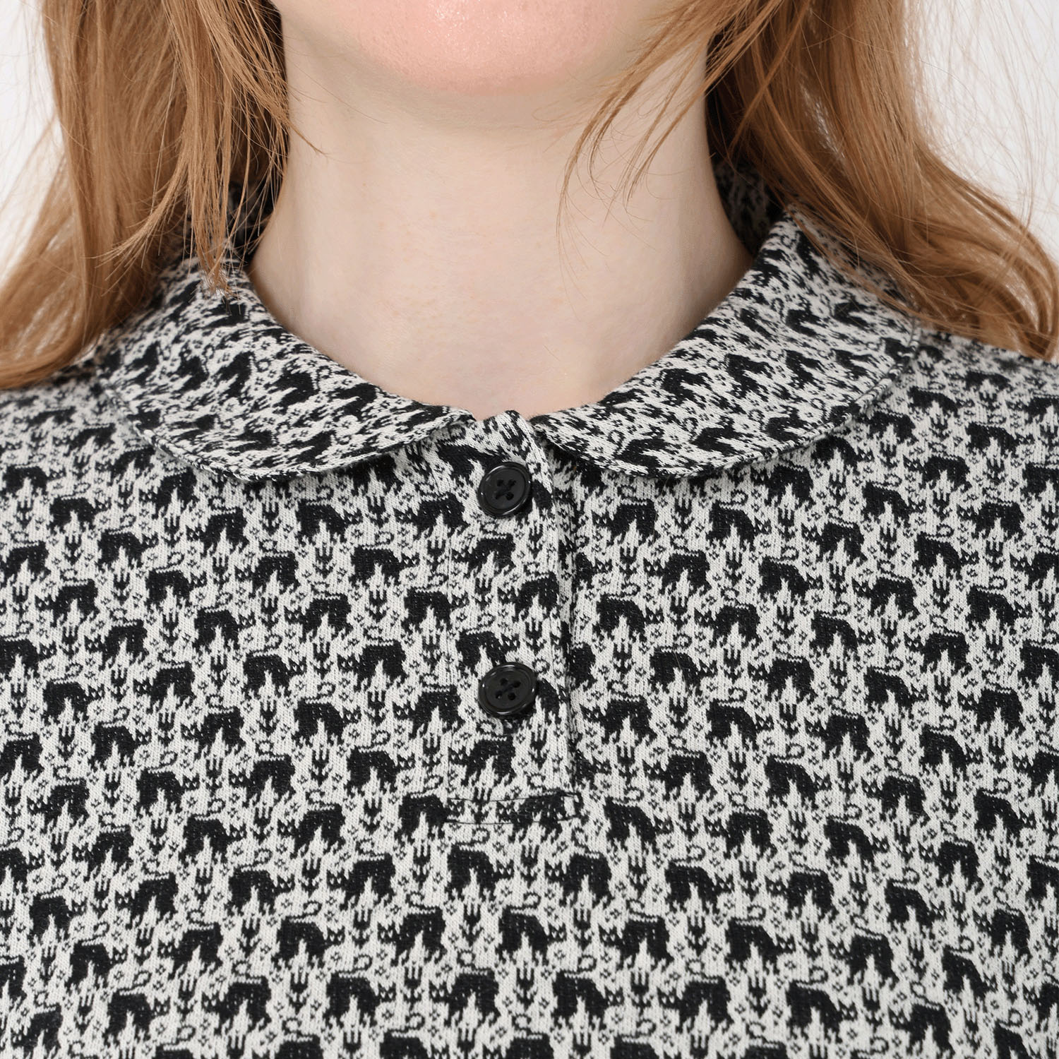 T’BIS STUDIO ネコ柄シングルジャカード丸襟7分袖ポロシャツ - 画像4