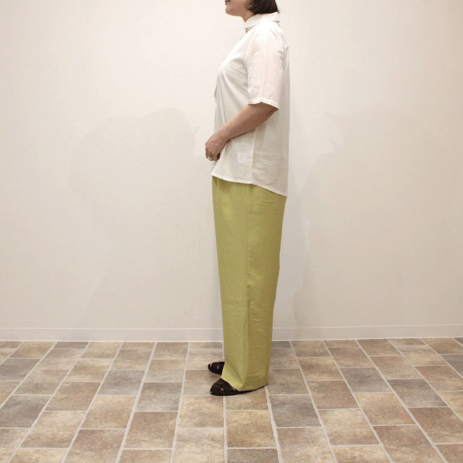 notorico 前立て刺繍半袖丸襟インド綿シャツ - 画像4