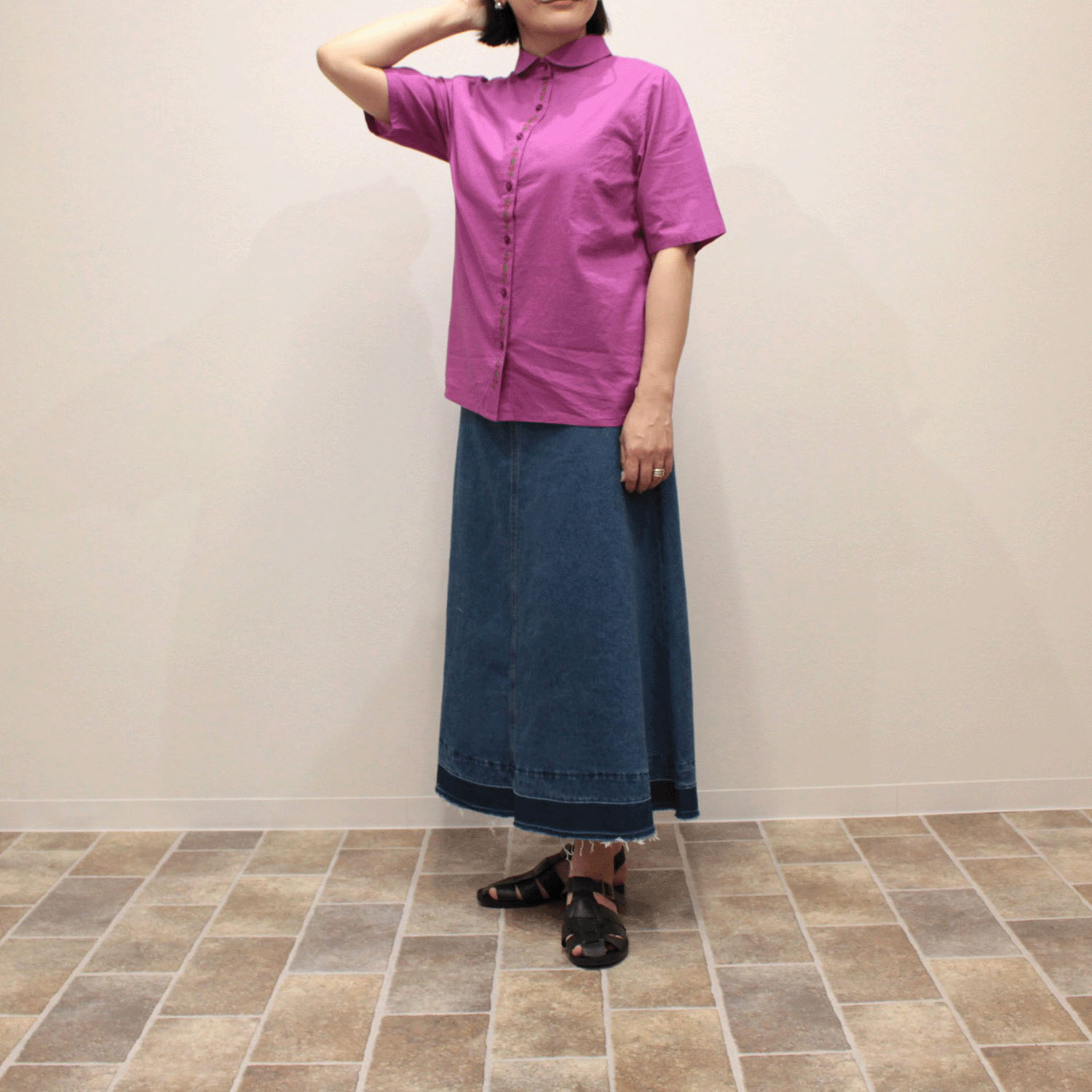 notorico 前立て刺繍半袖丸襟インド綿シャツ - 画像10