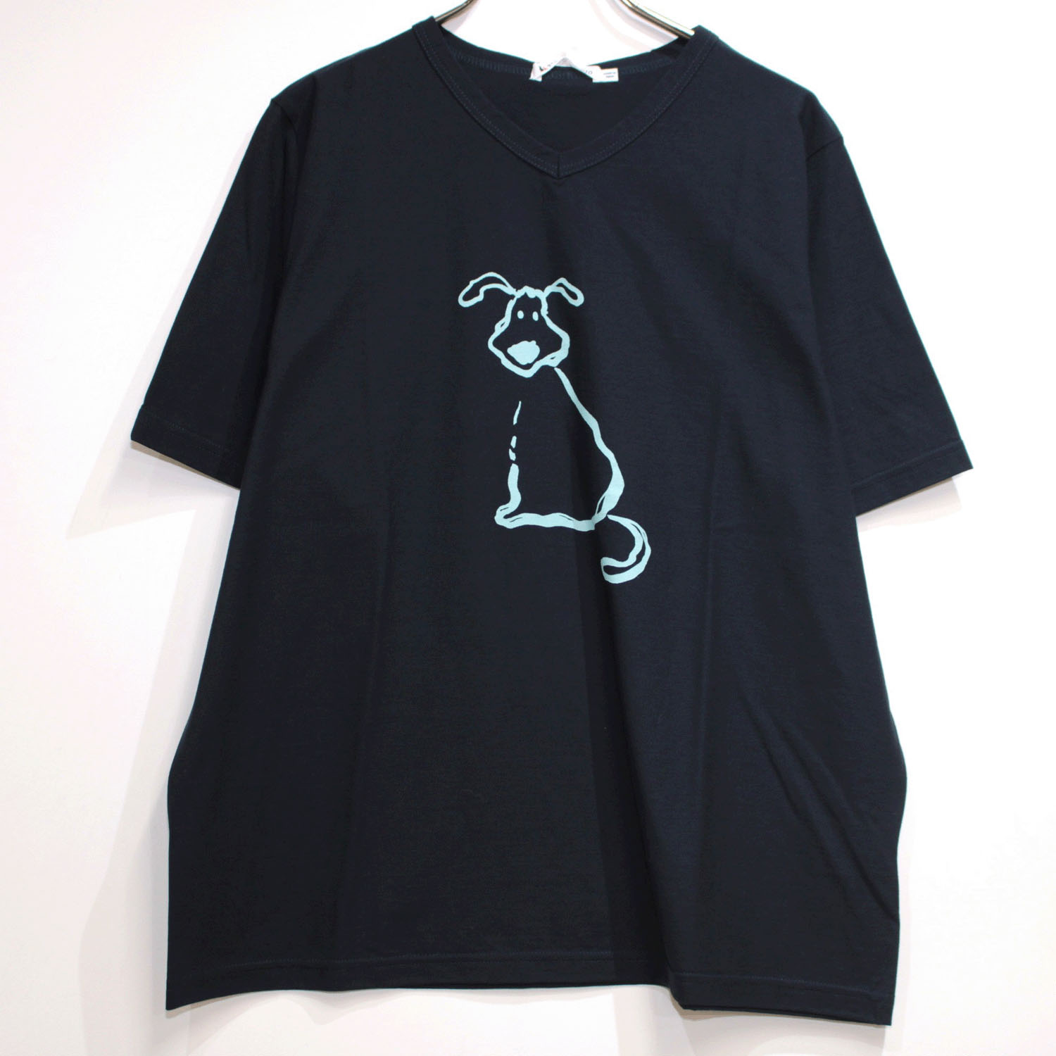 T’BIS STUDIO 冷感ワンちゃんセンタープリントVネック半袖カットソー - 画像14