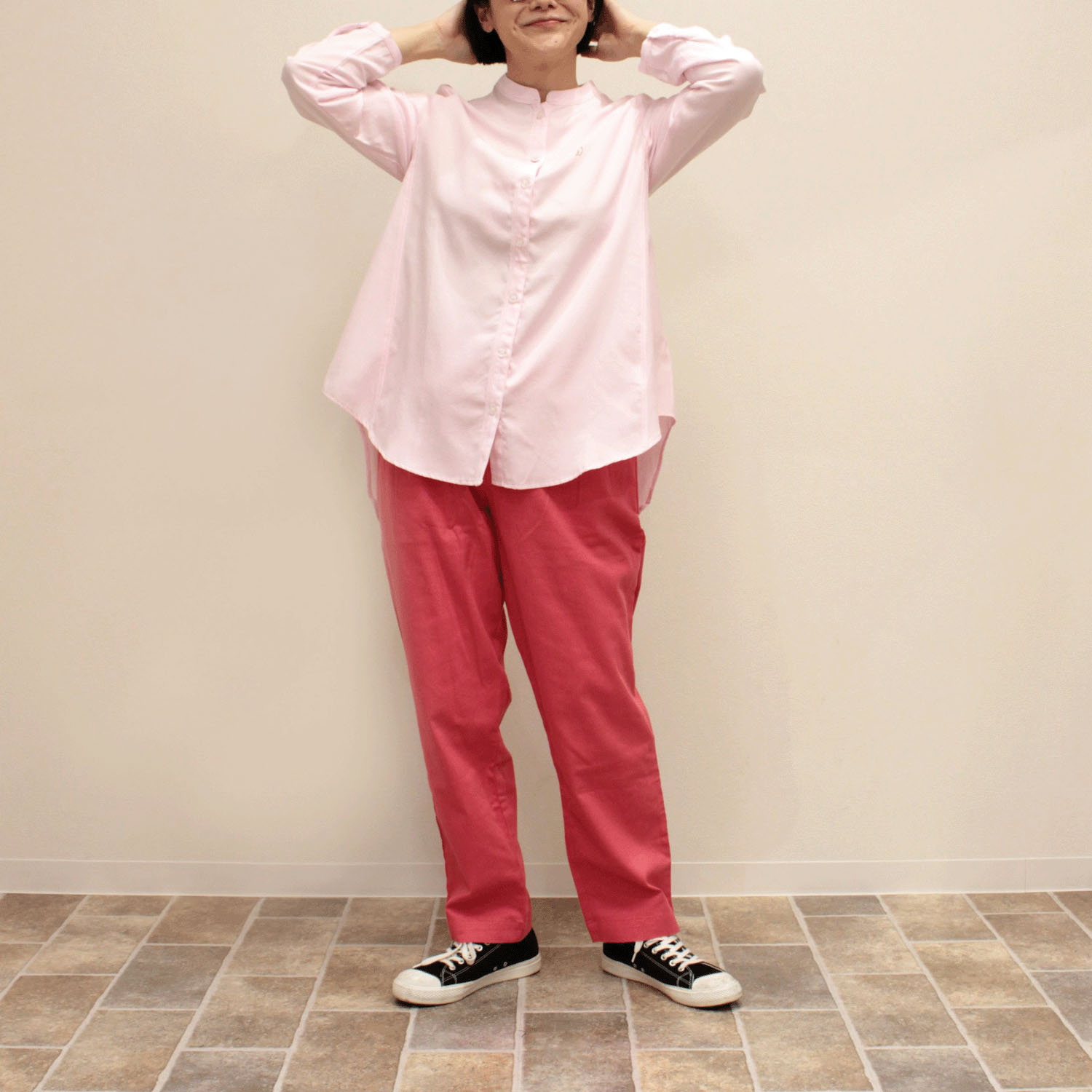 notorico アクセントステッチベーシックスタンドカラーロングシャツ - 画像12