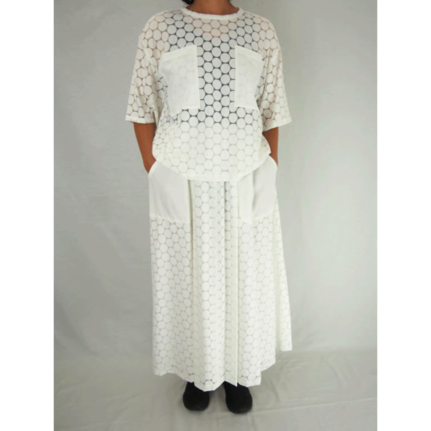 GIPSY BLUE オーガンジードットクロスポケット付ティーブラウス - 画像7