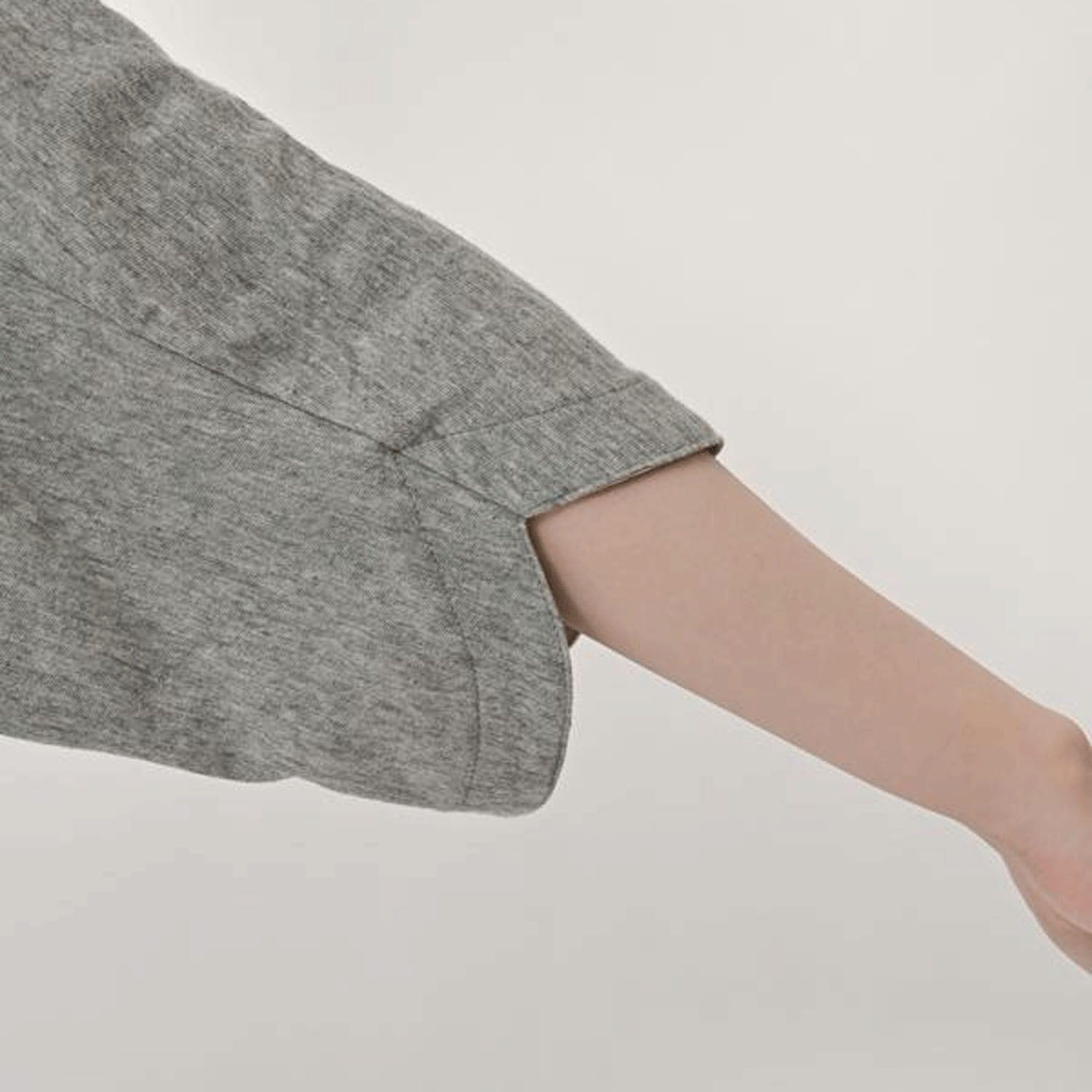 【お取り寄せ】akane ドルマンプリントTシャツ - 画像11