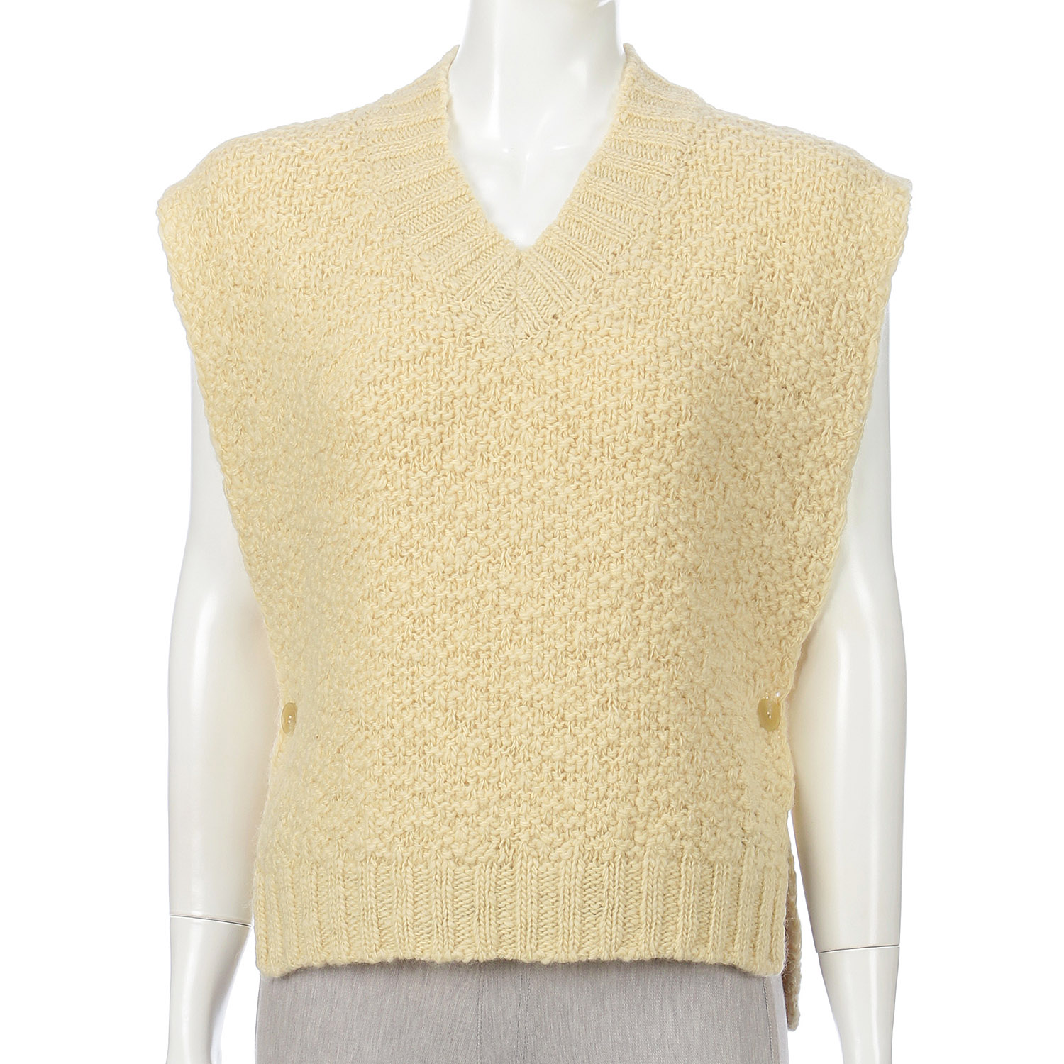 【Insta live】EMMACULATE Vネックショートベスト - 画像1