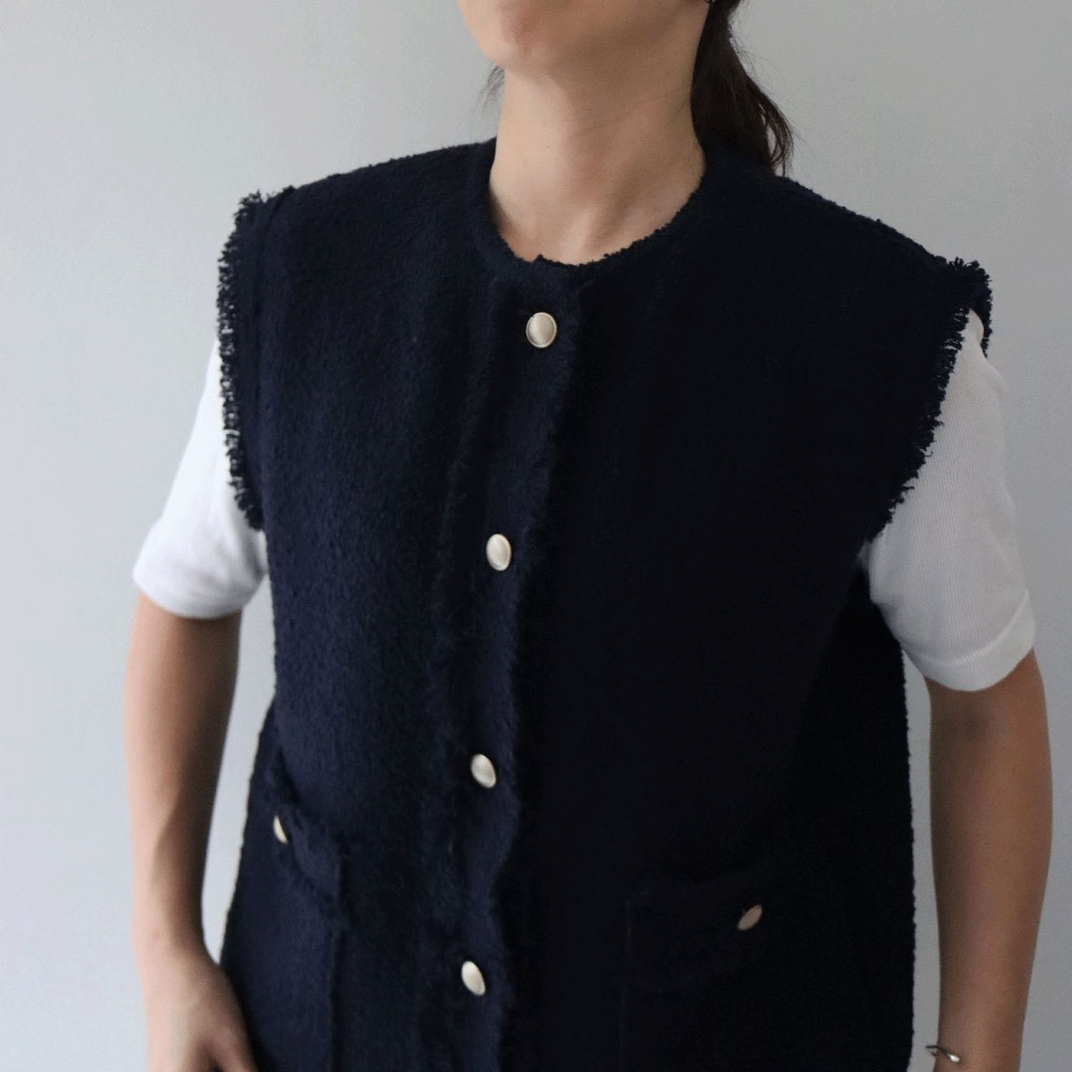 EMMACULATE クルーネックベストカーディガン - 画像6