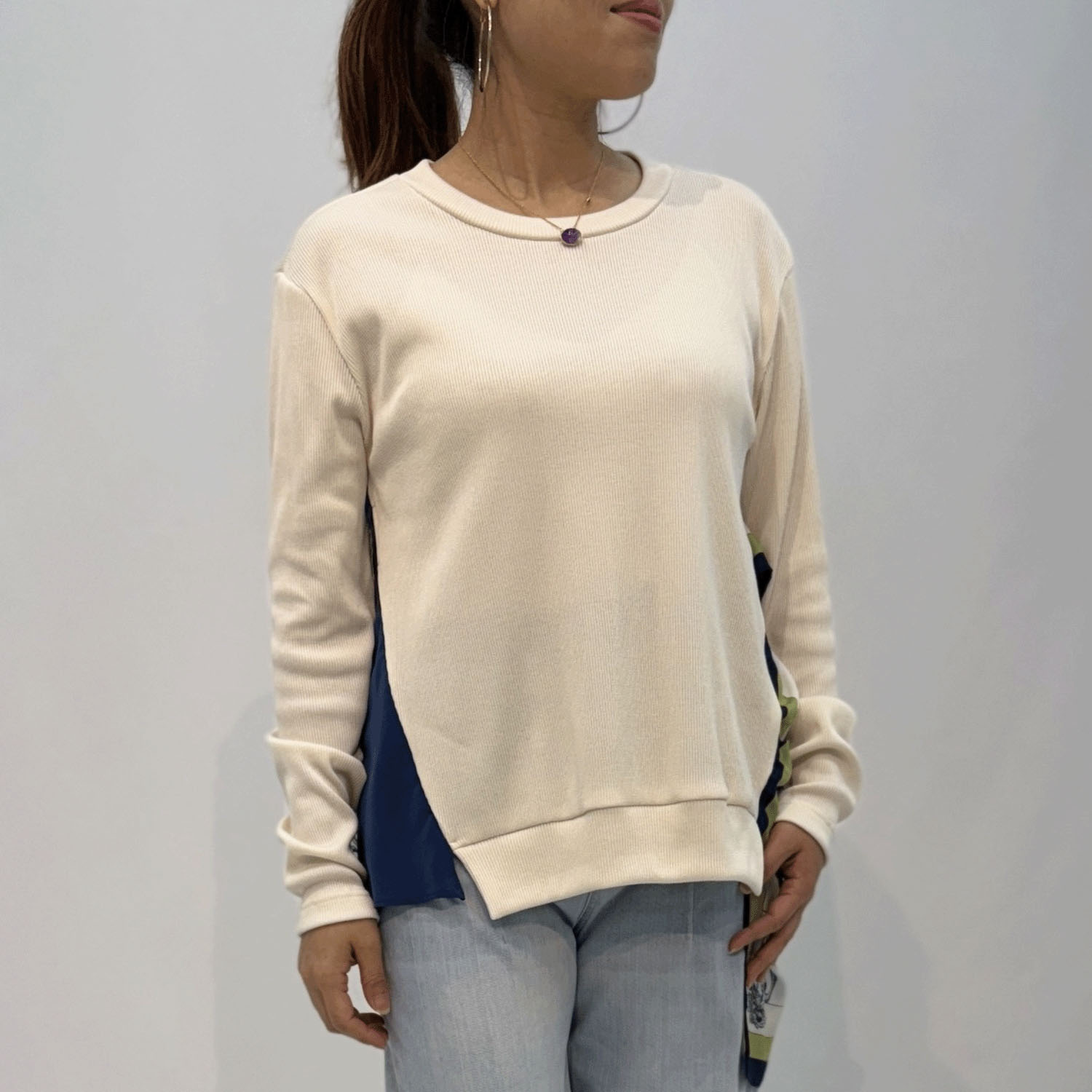 ハルズアミ バックスカーフリブニットソー - 画像4