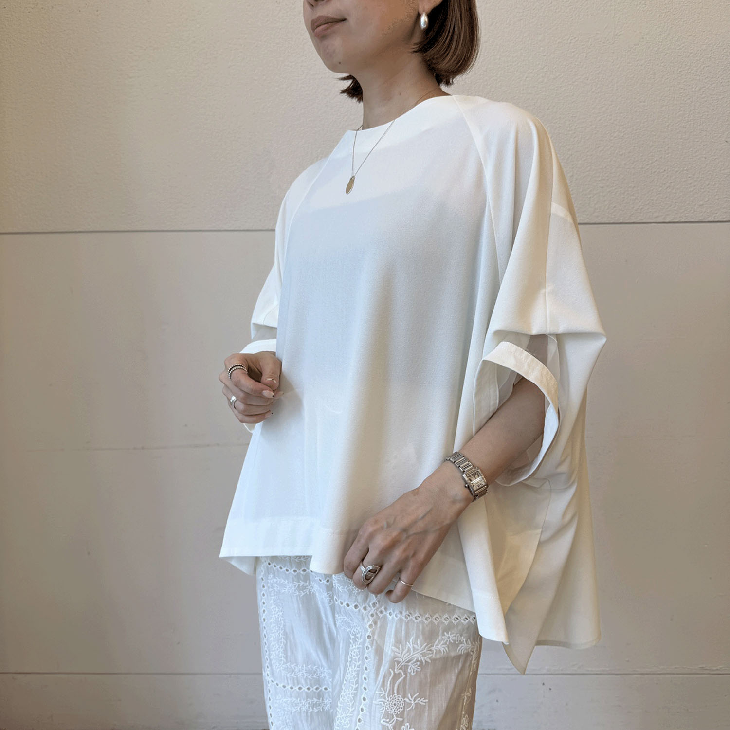 ハルズアミ フレアプルオーバーブラウス