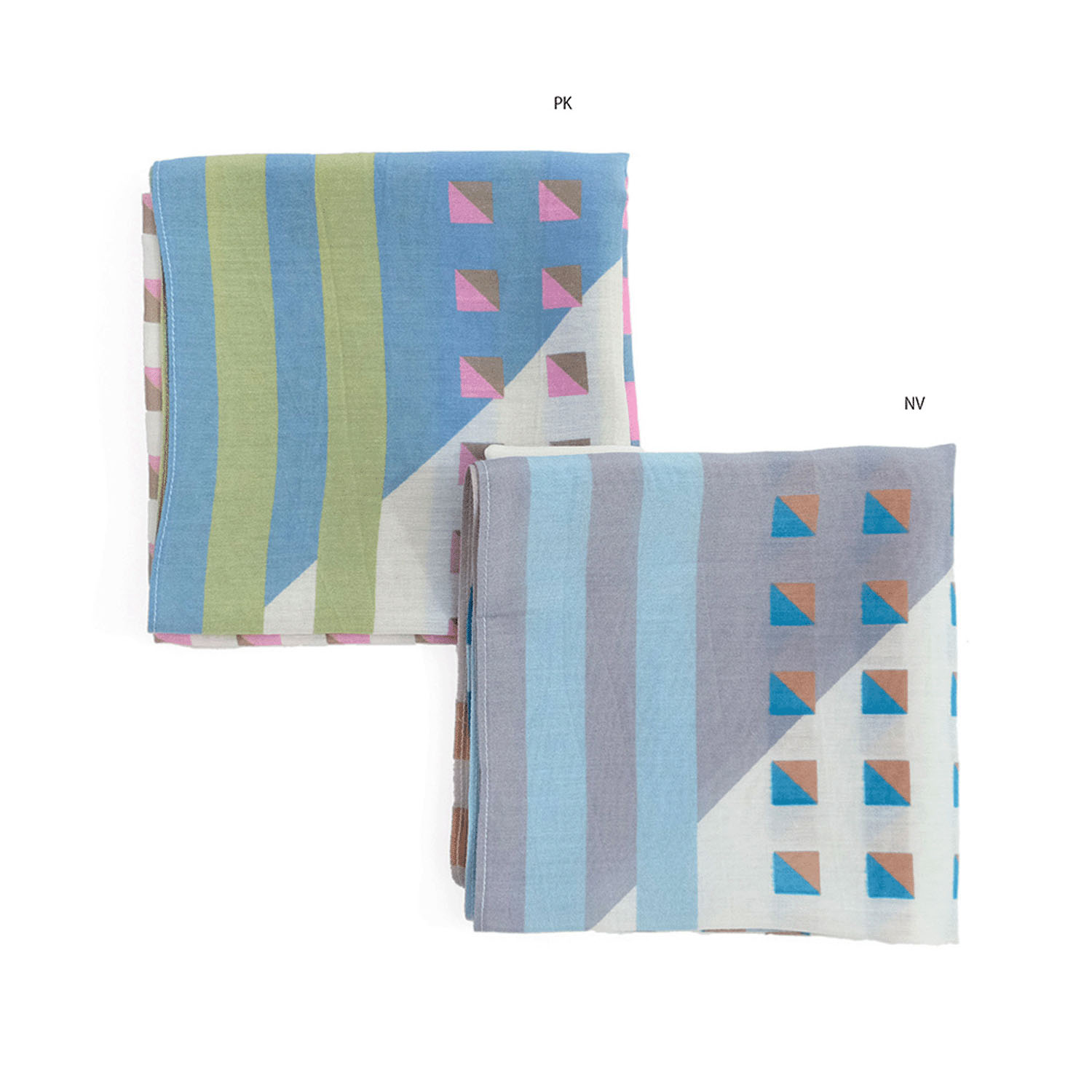 いろいろな角度から楽しめる幾何学模様のスカーフ - 画像9