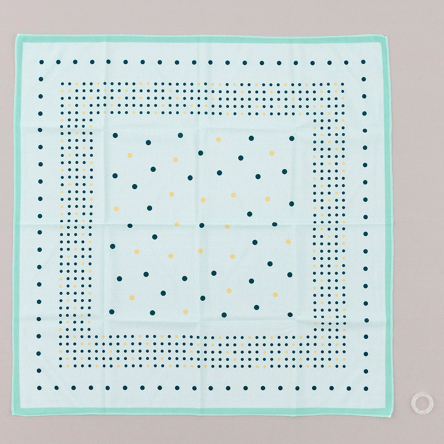 ひんやりスカーフ ドット柄 - 画像3