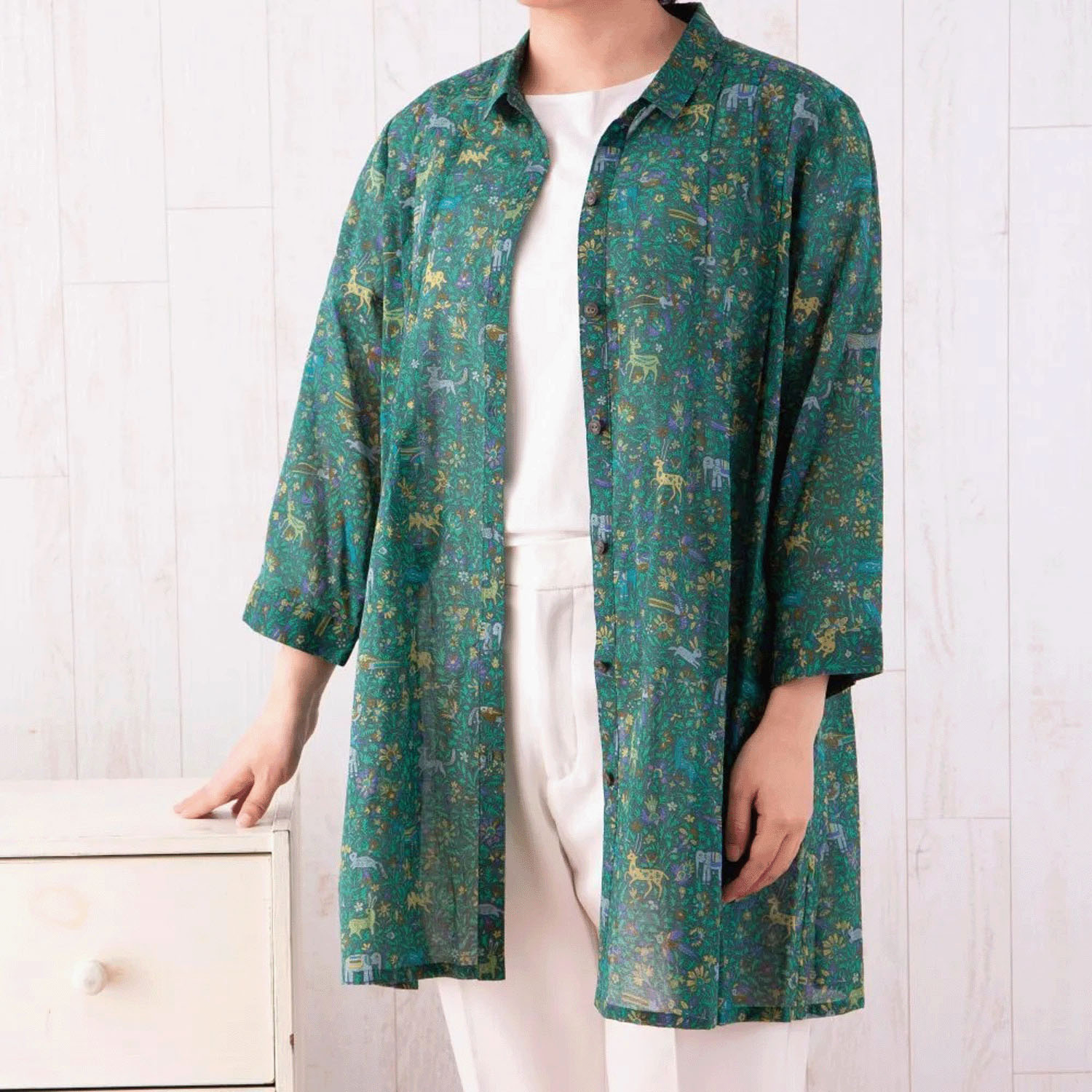 【ETONET限定】シルクロード シャツ襟タックブラウス - 画像2