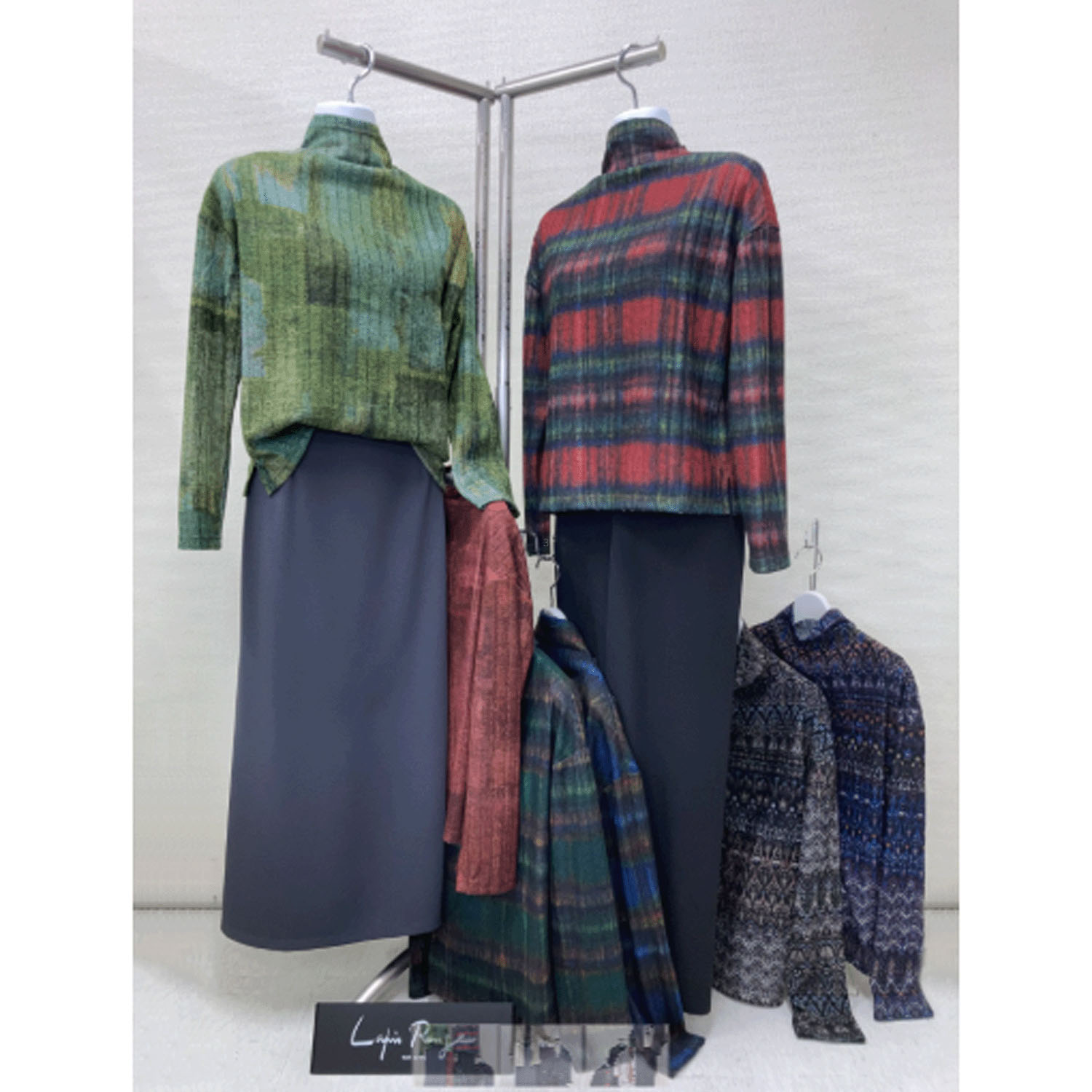 LAPIS ROUGE インディア柄プルオーバー