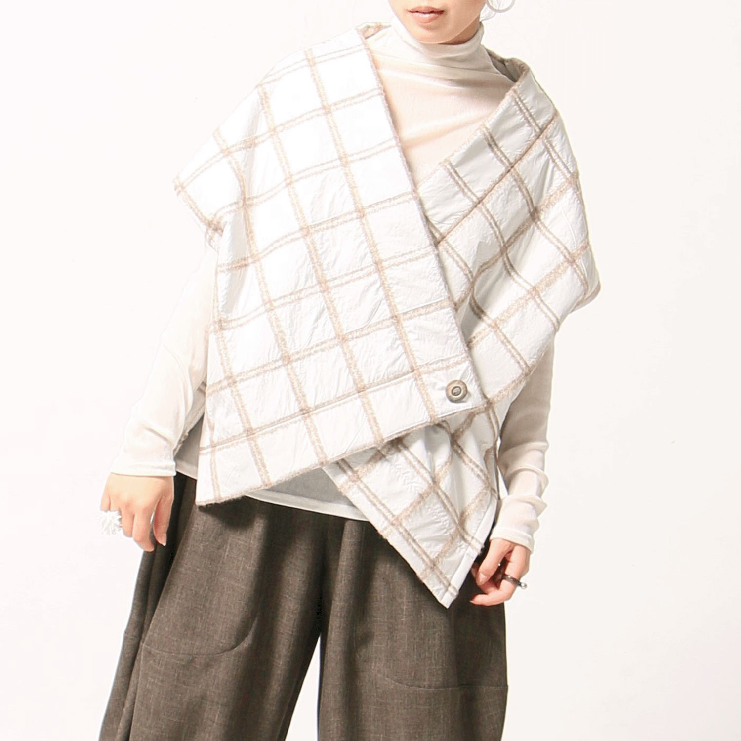 jalanjalan ブロックラインキルティングベスト