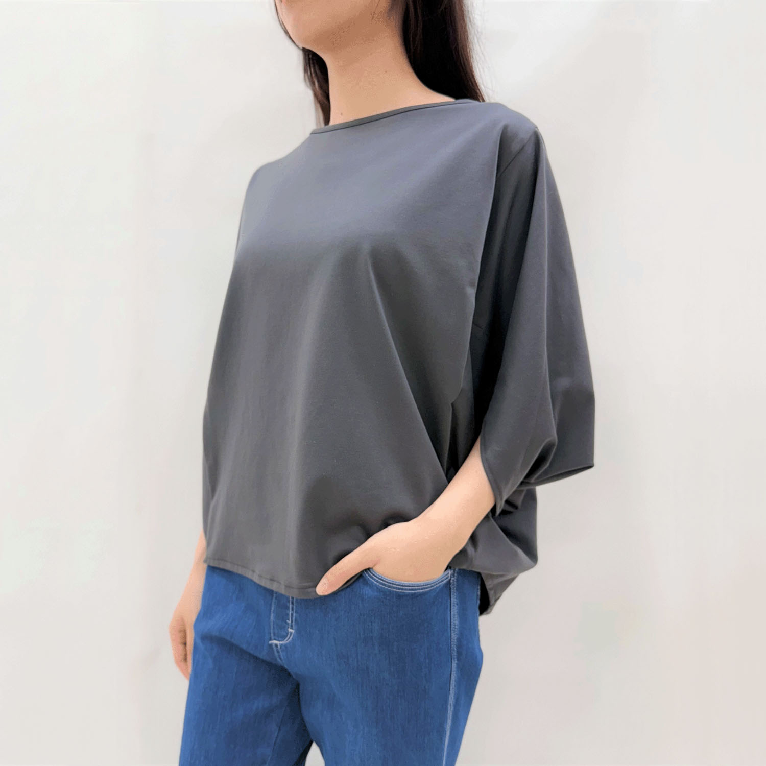 ドルマンスリーブカットソー