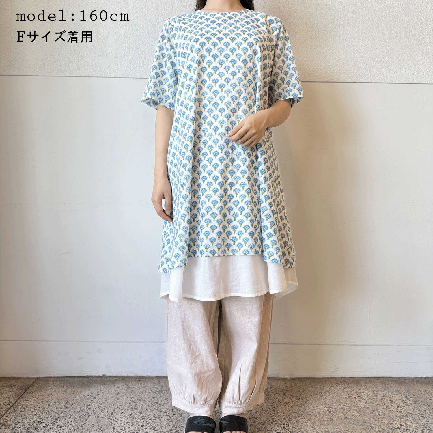 インディゴ フラワープリントダブルワンピース