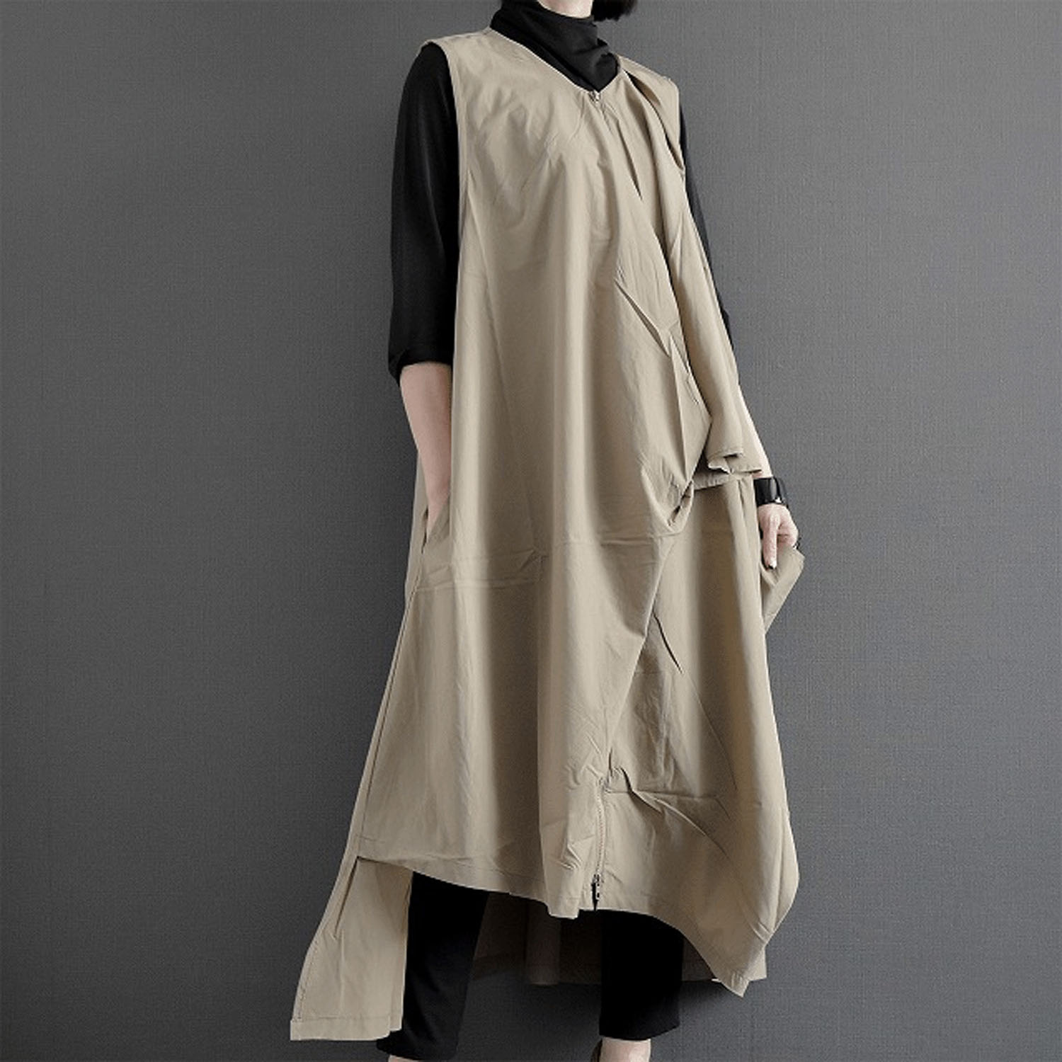 ケトレード アシンメトリードレープロングベスト - 画像2