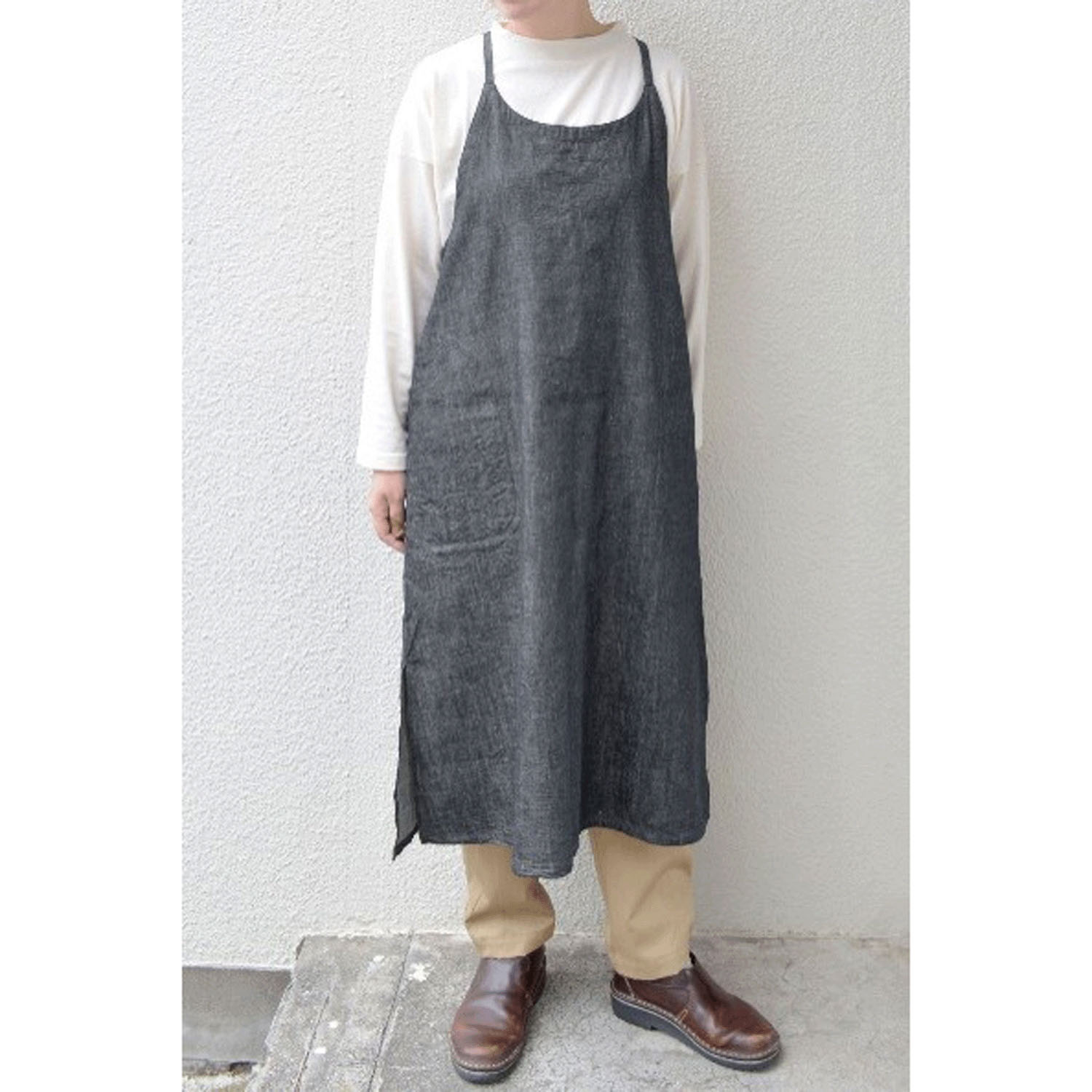 homeworking ダンガリー ロングキャミソールエプロン - 画像1