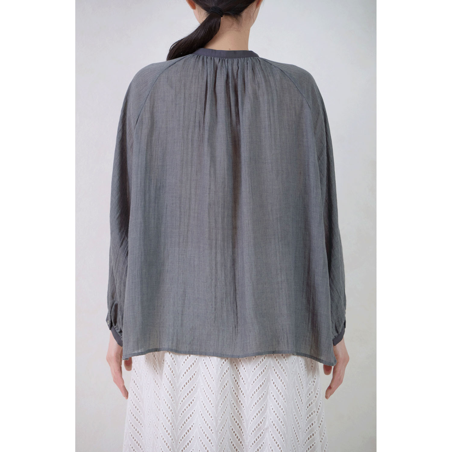 le ciel a tempsdoux 綿混シャンブレーブラウス - 画像4