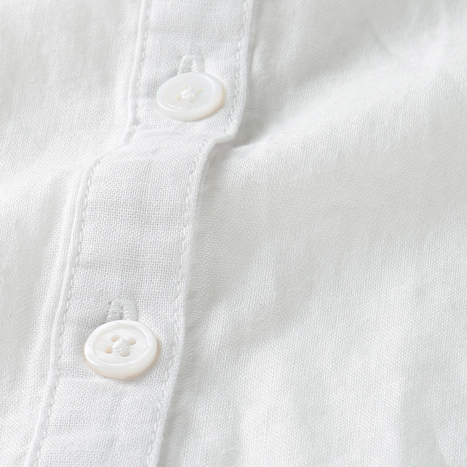 ubasoku バンドカラー縦ピンタック加工本貝釦プルオーバー - 画像9