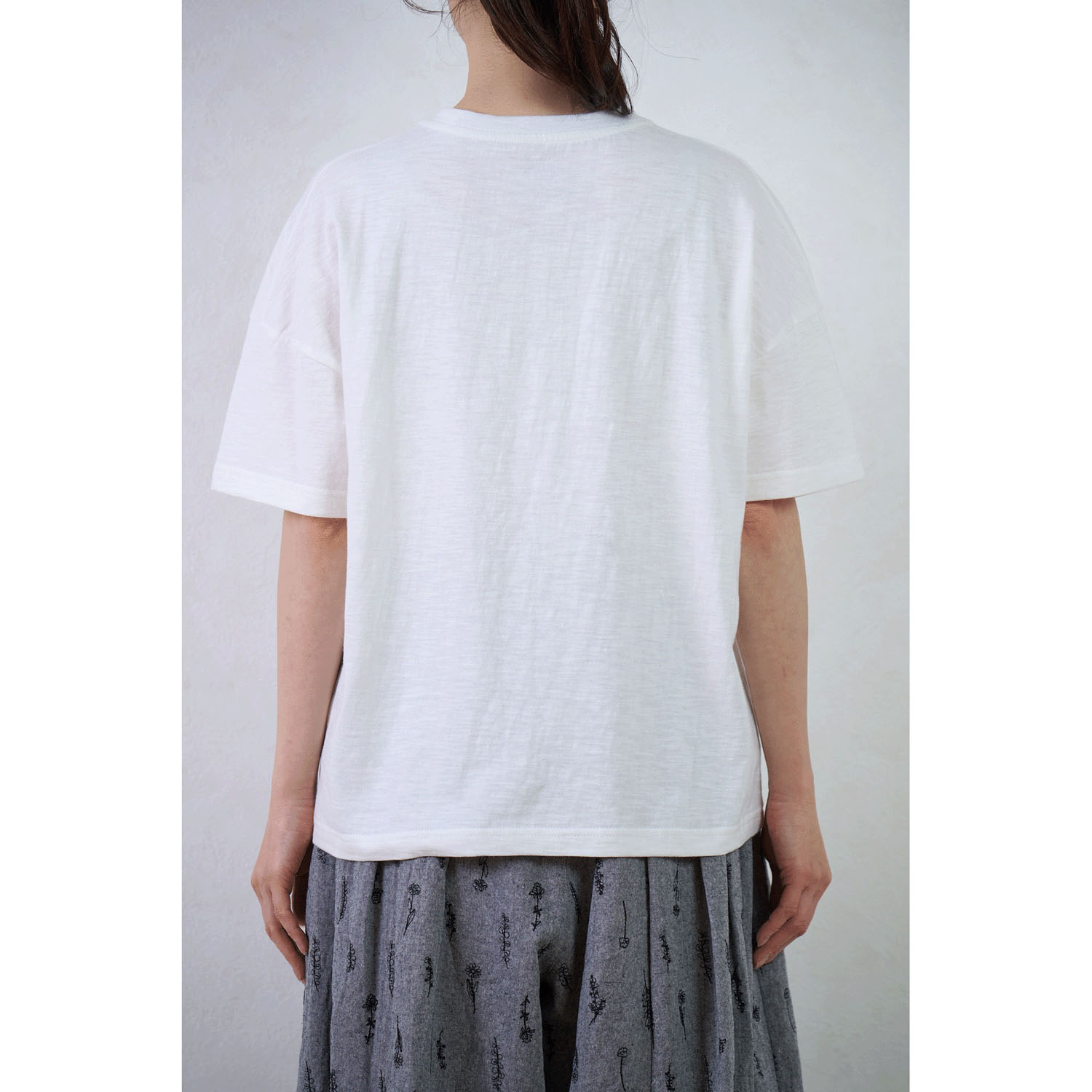 le ciel スラブ天竺 植物柄プリントTシャツ - 画像3