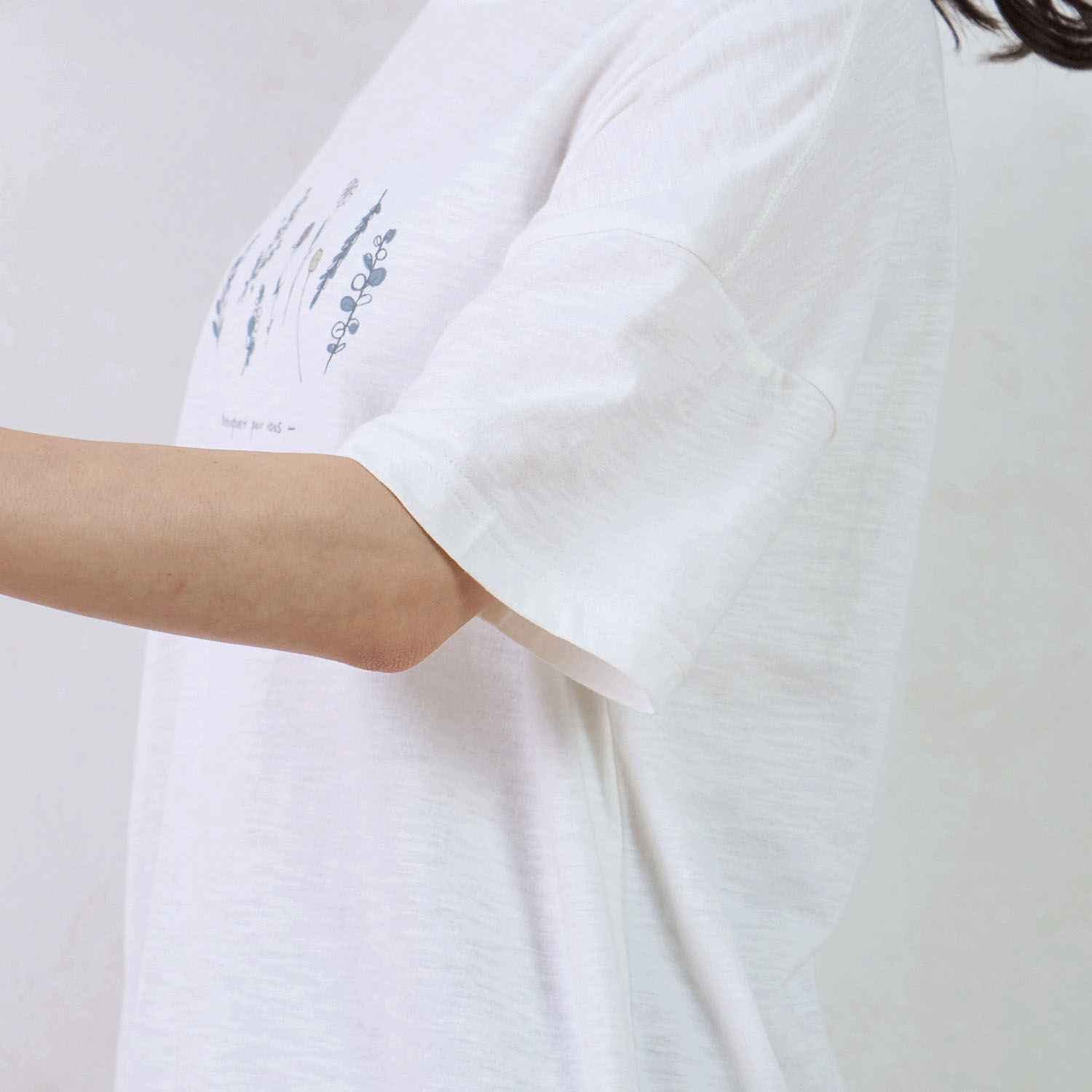 le ciel スラブ天竺 植物柄プリントTシャツ - 画像5