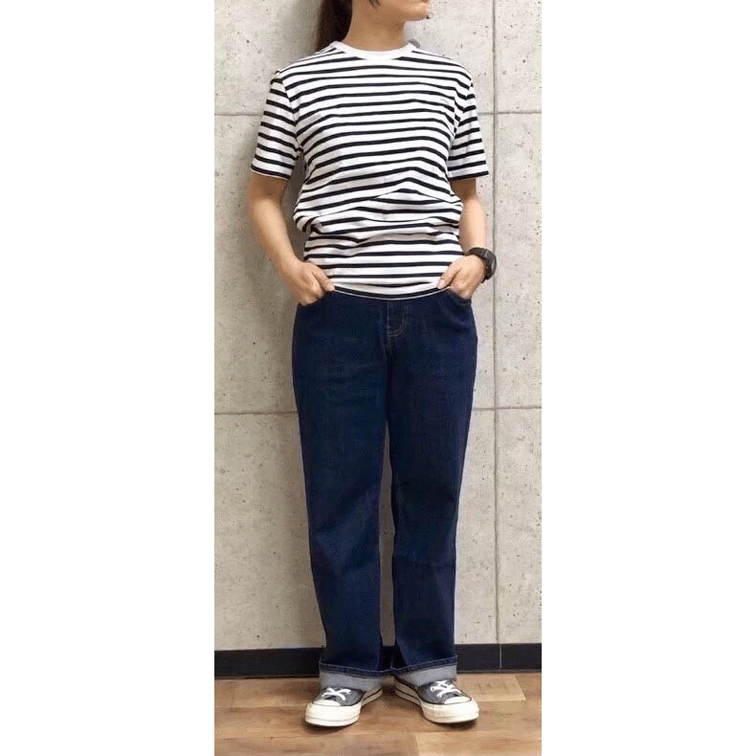 AUG 半袖ボーダークルーネックTシャツ - 画像1