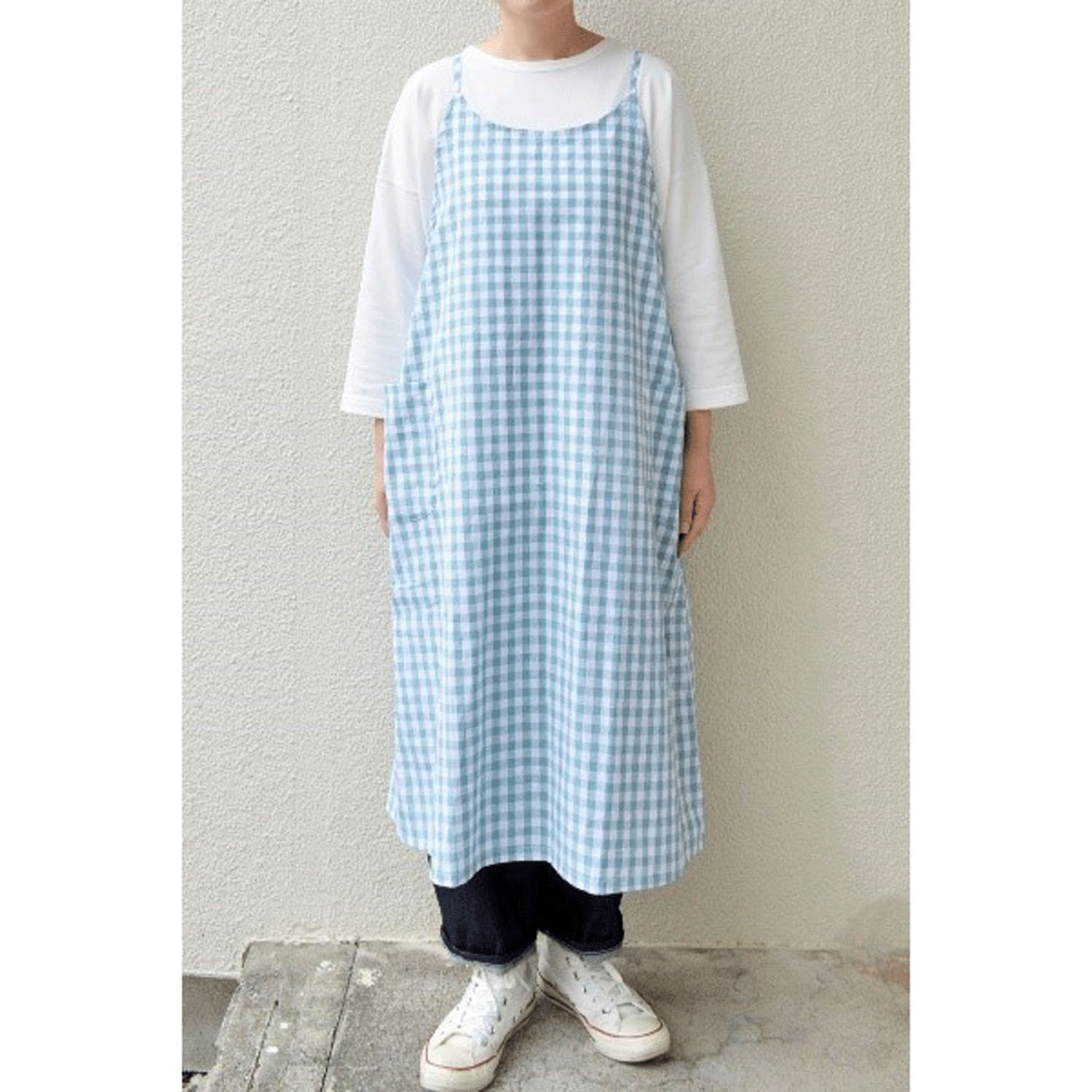 【ETONET限定】homeworking ギンガムギャザーエプロンワンピース - 画像1