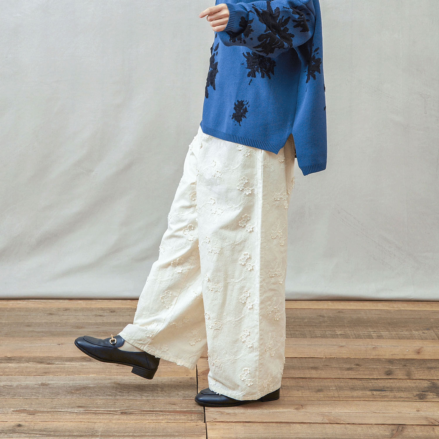 teMite 立体刺繍ワイドパンツ - 画像12