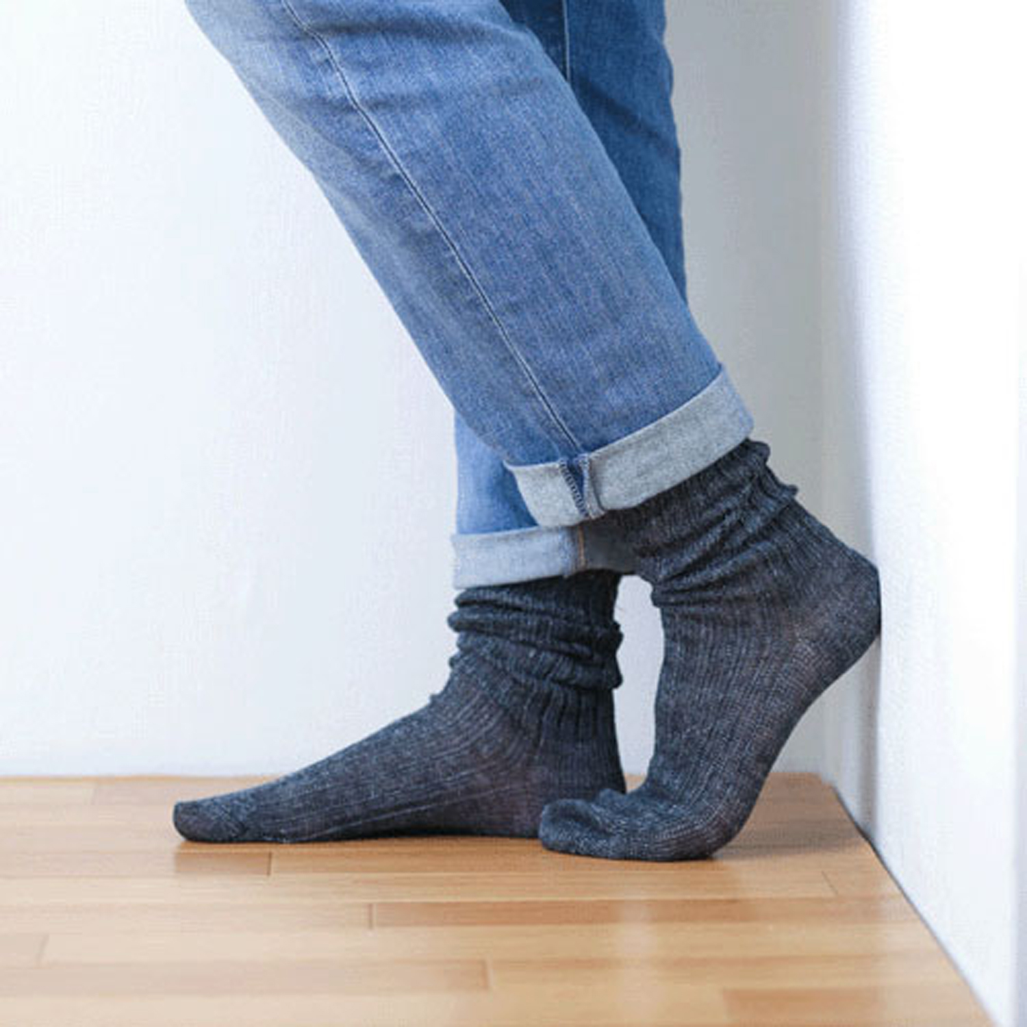 【ETONET限定】HUMMING BIRD リネンゆるハイソックス - 画像5