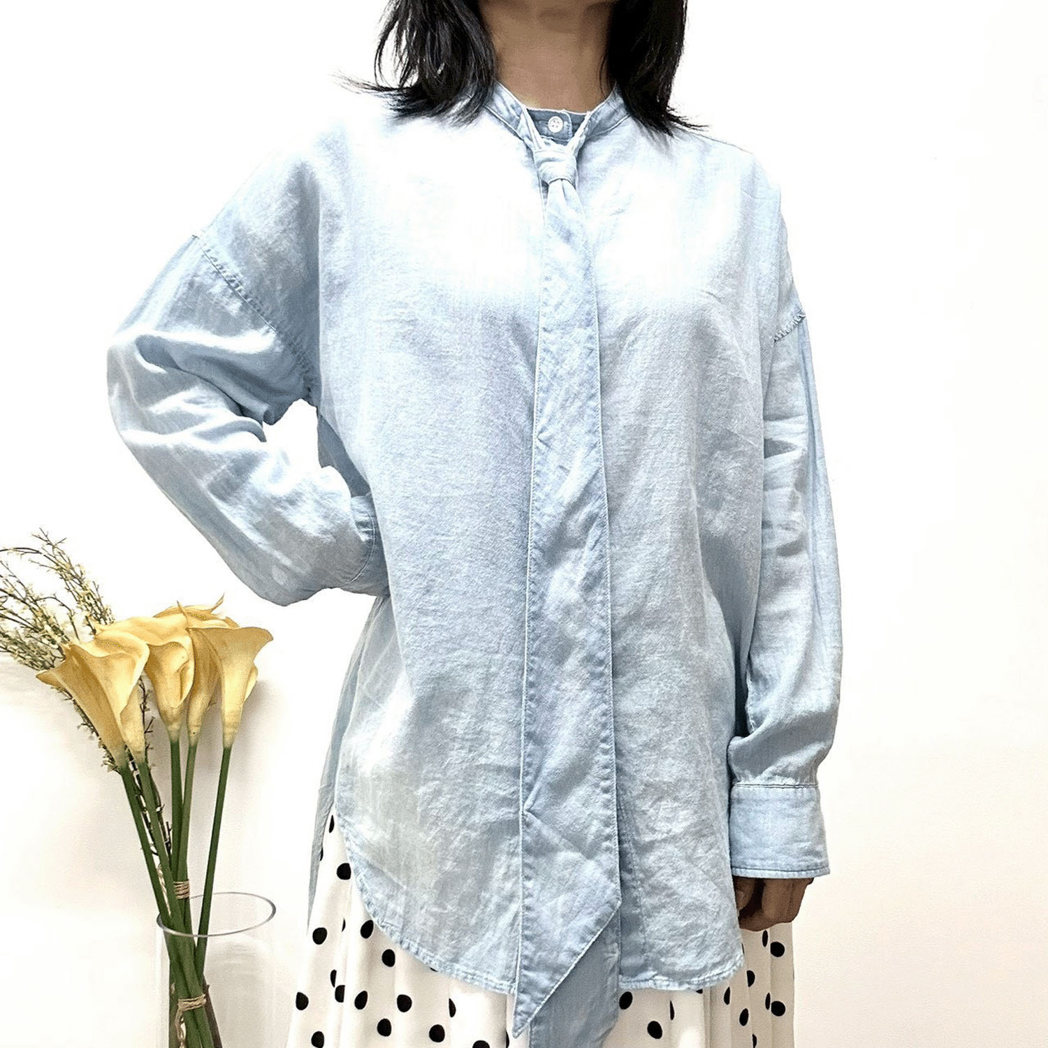 MONiLE シアーデニムボータイブラウス - 画像4