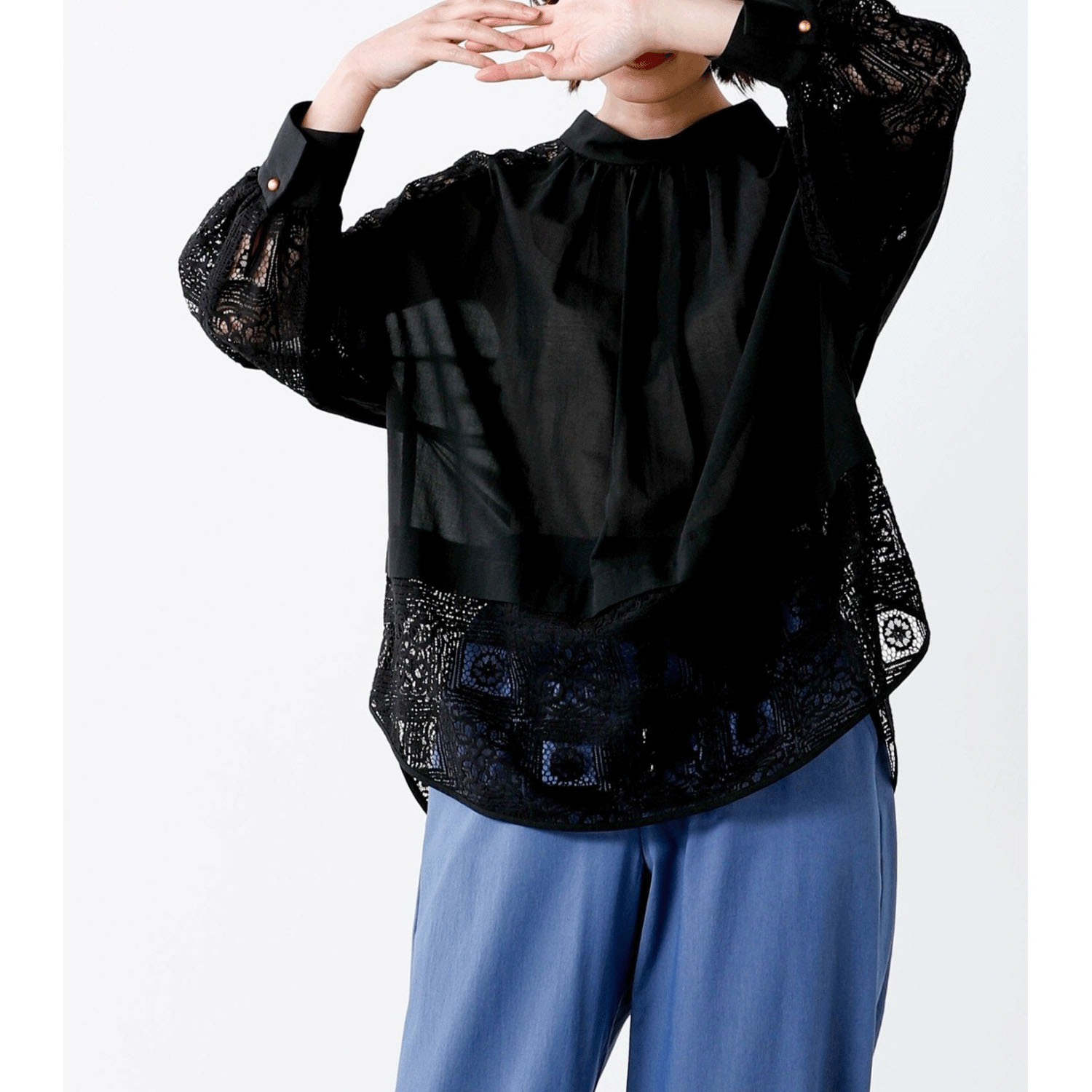 trois タイル調レースバルーン袖ブラウス - 画像6