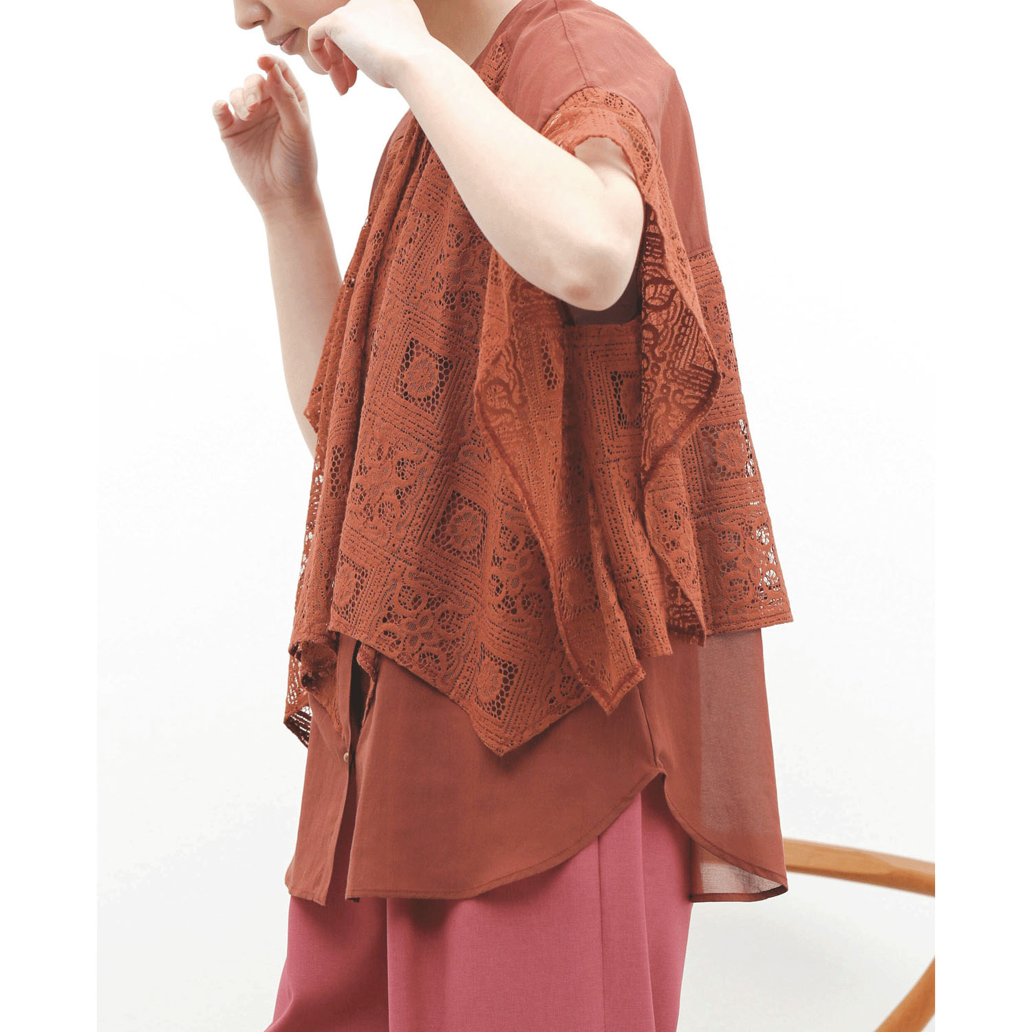 trois タイル調レース半袖ブラウス - 画像3