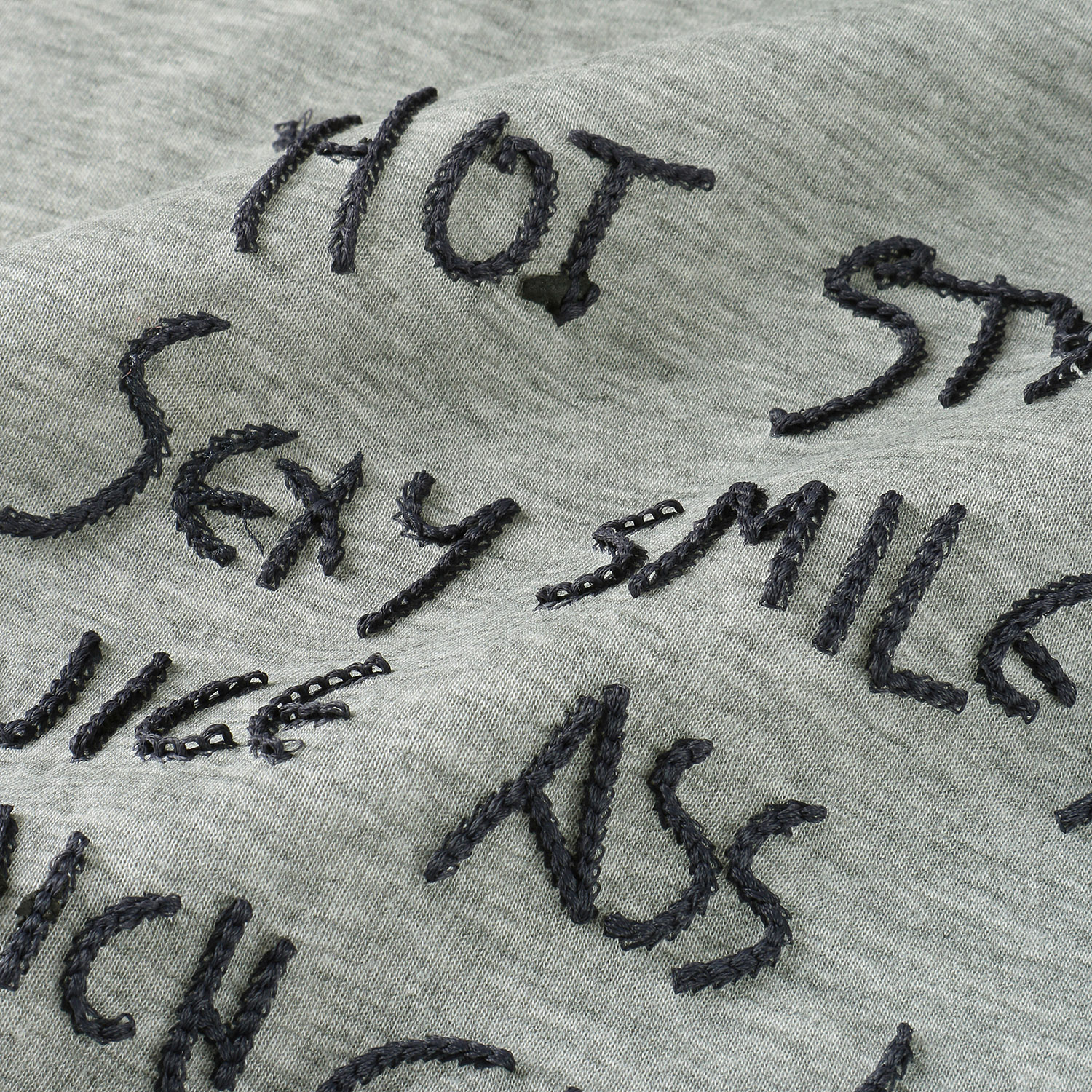 英字刺繍Tシャツ - 画像4