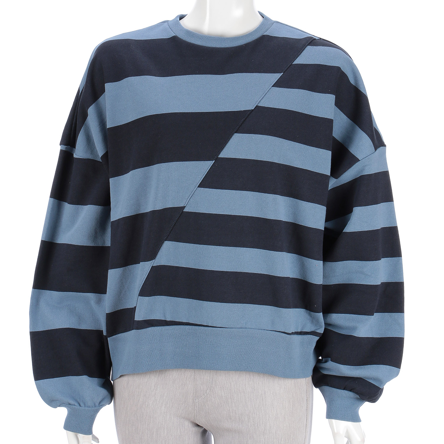 【新ブランド】CUBE SUGAR 裏毛プリント斜め切りビックプルオーバー - 画像10