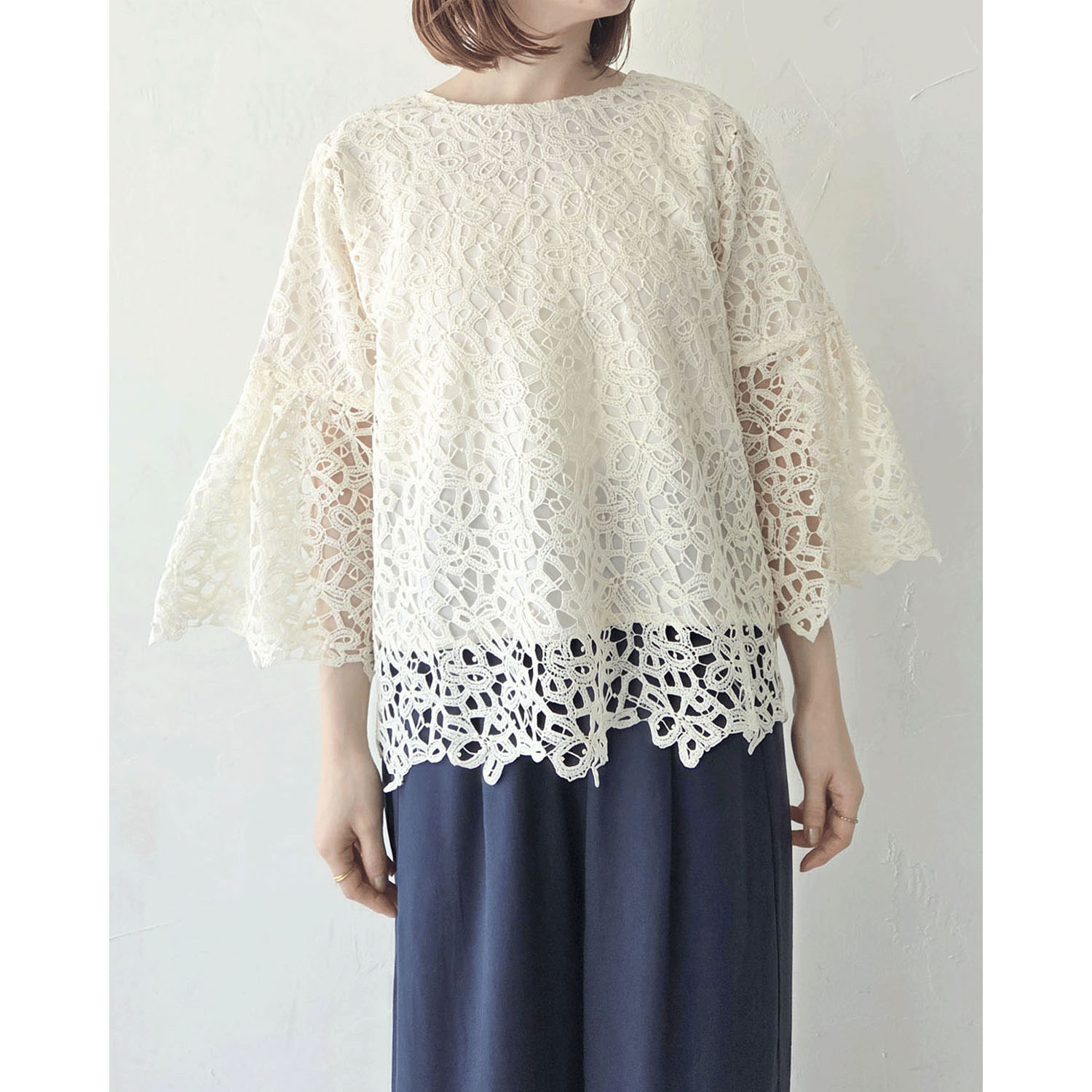 epidemique 2WAYレースブラウス